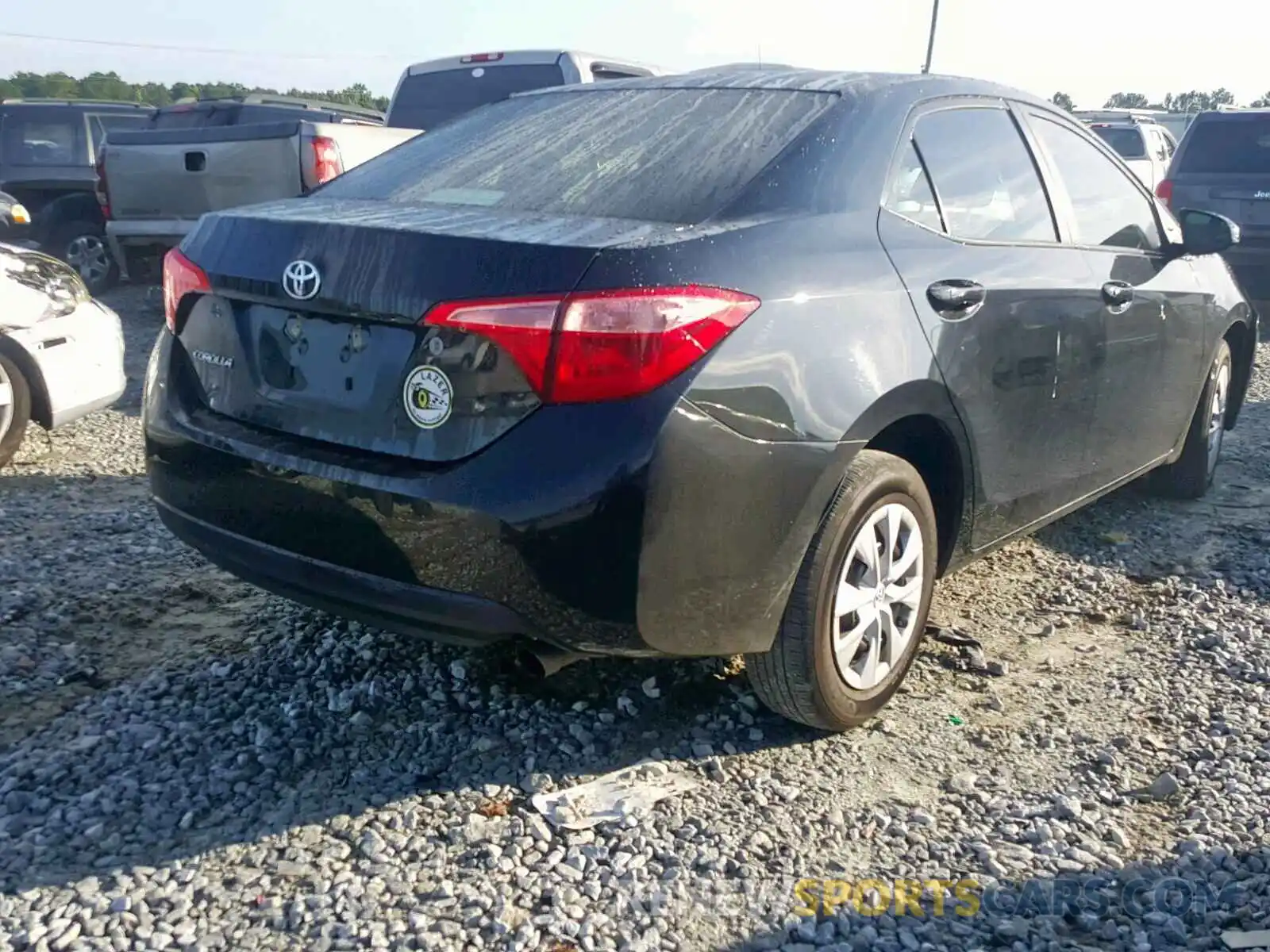 4 Photograph of a damaged car 2T1BURHE7KC127225 TOYOTA COROLLA 2019