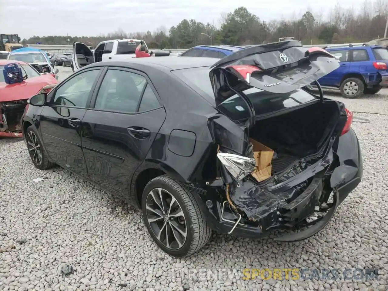 3 Photograph of a damaged car 2T1BURHE7KC127757 TOYOTA COROLLA 2019