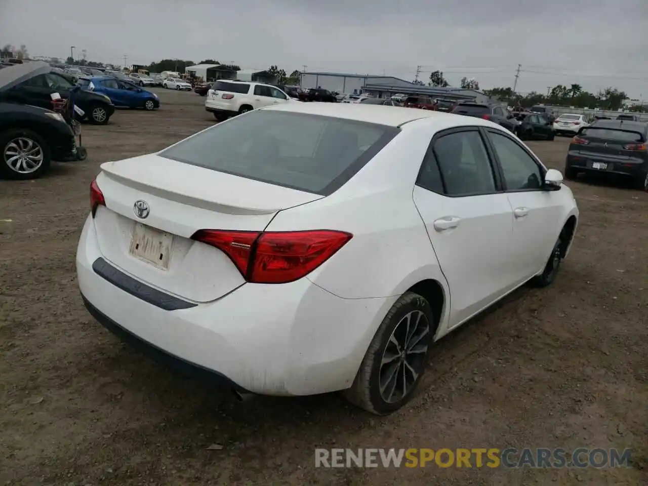 4 Photograph of a damaged car 2T1BURHE7KC128083 TOYOTA COROLLA 2019