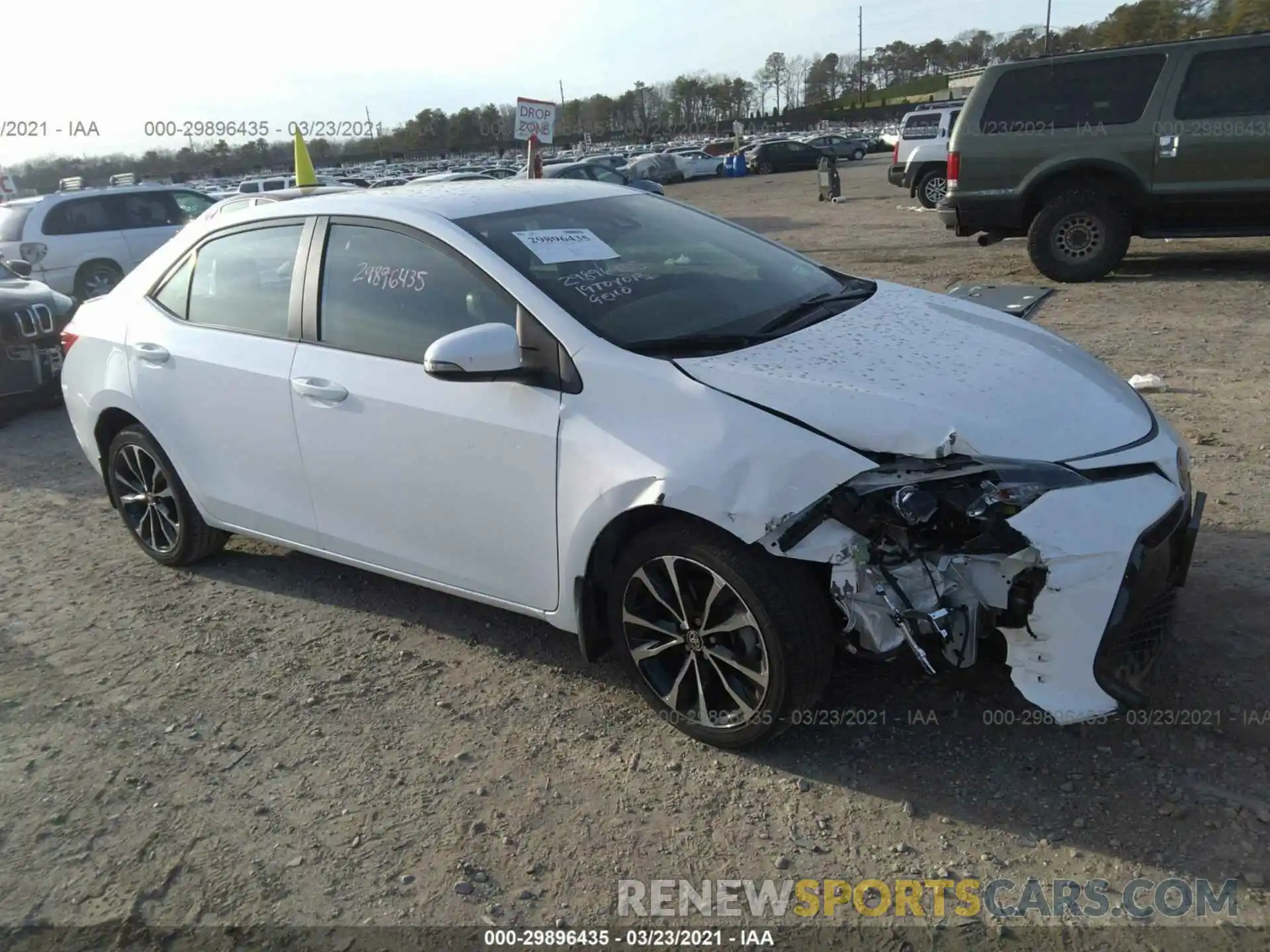 1 Photograph of a damaged car 2T1BURHE7KC128648 TOYOTA COROLLA 2019