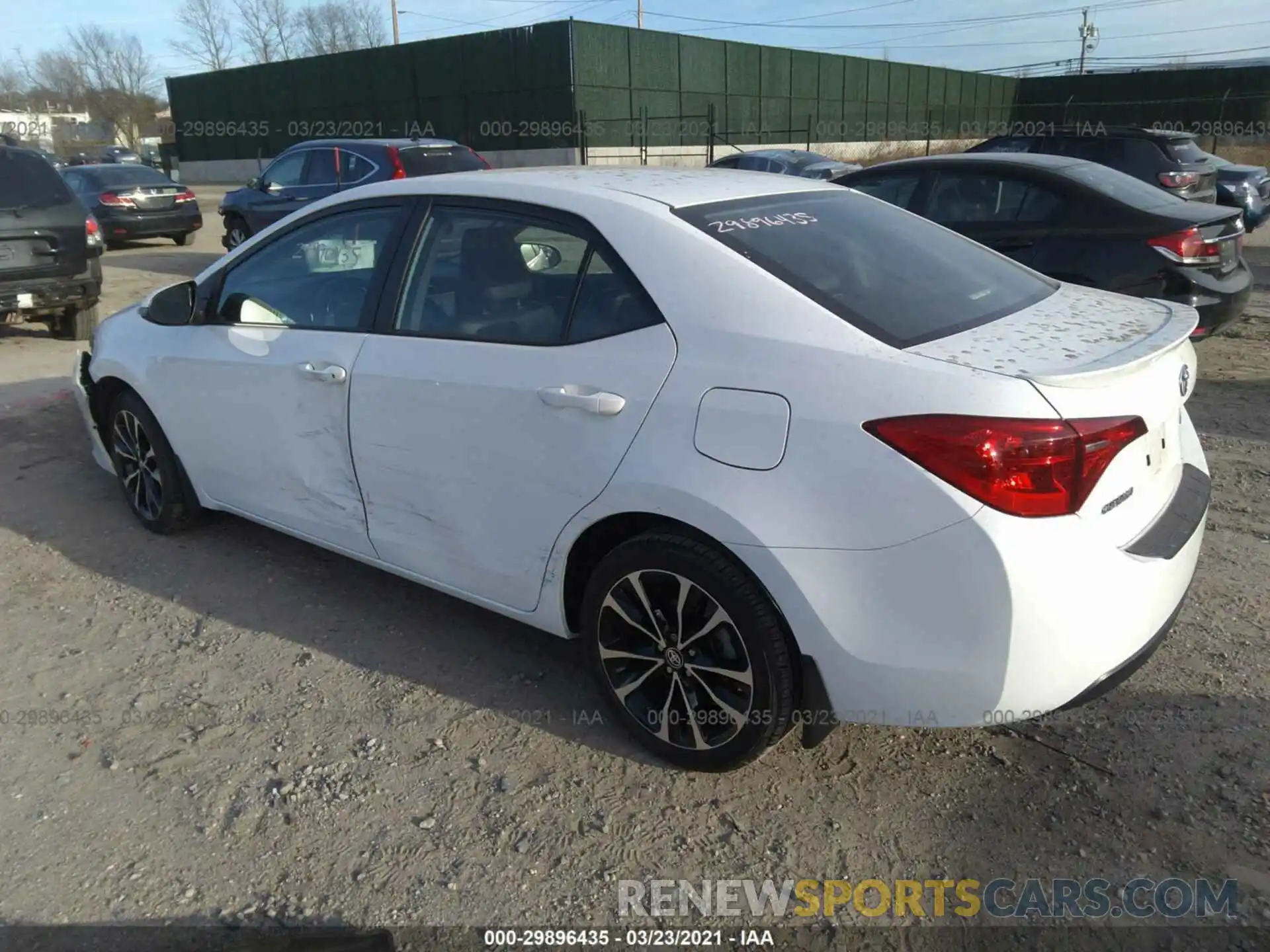 3 Photograph of a damaged car 2T1BURHE7KC128648 TOYOTA COROLLA 2019