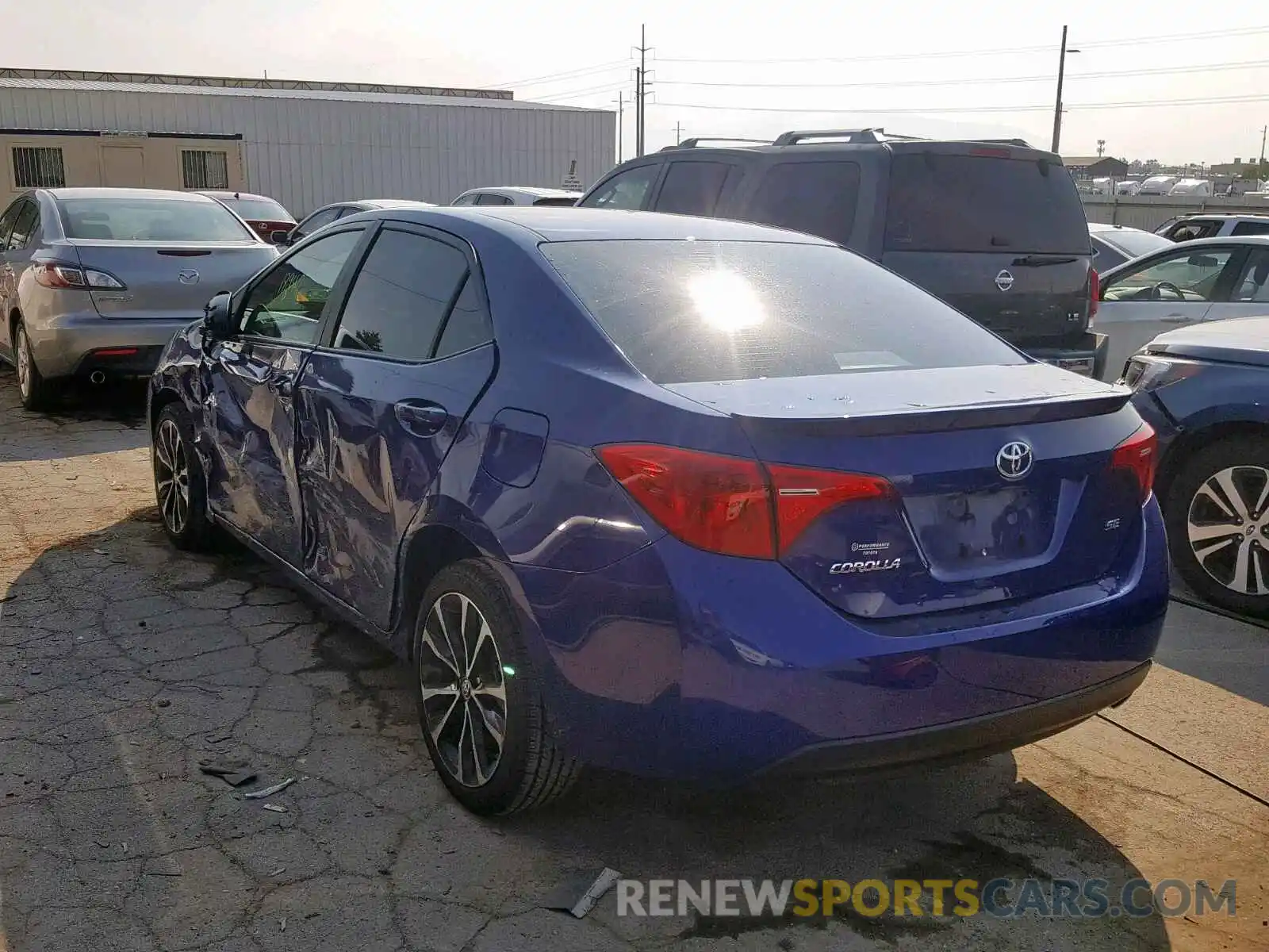 3 Photograph of a damaged car 2T1BURHE7KC128925 TOYOTA COROLLA 2019