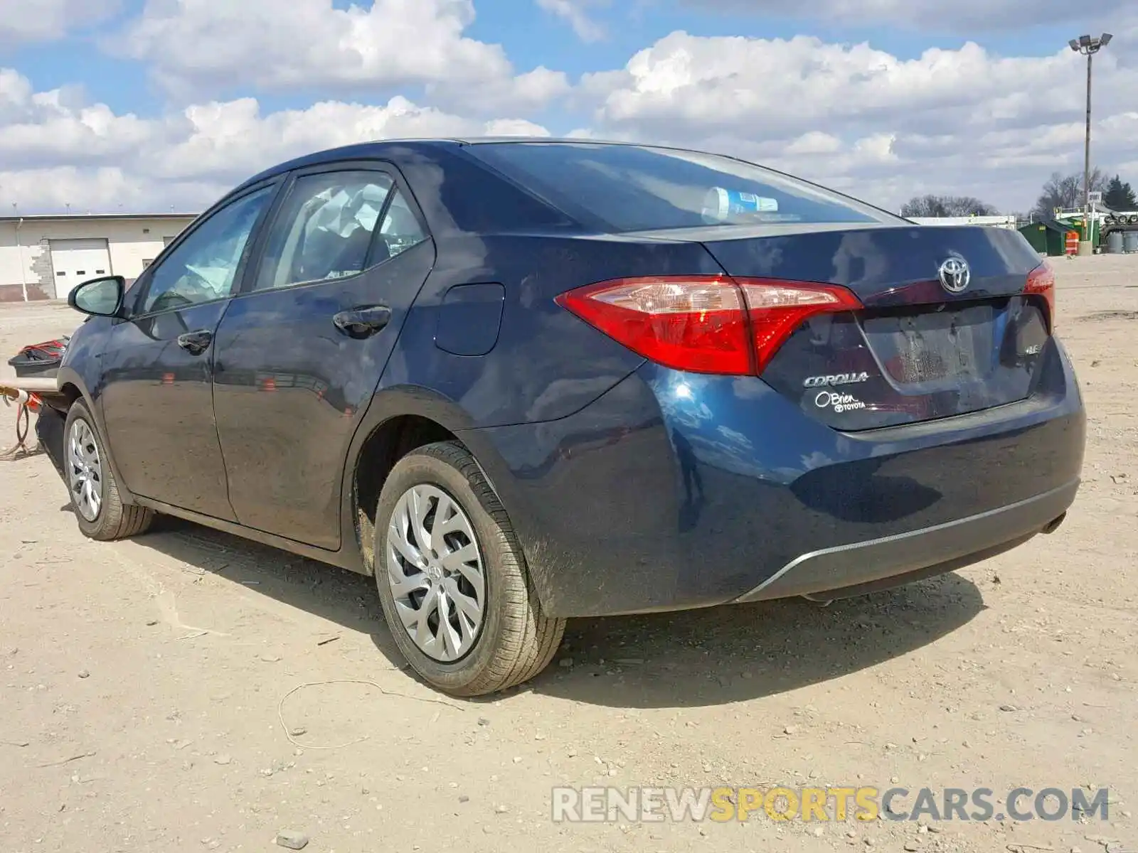 3 Photograph of a damaged car 2T1BURHE7KC130707 TOYOTA COROLLA 2019