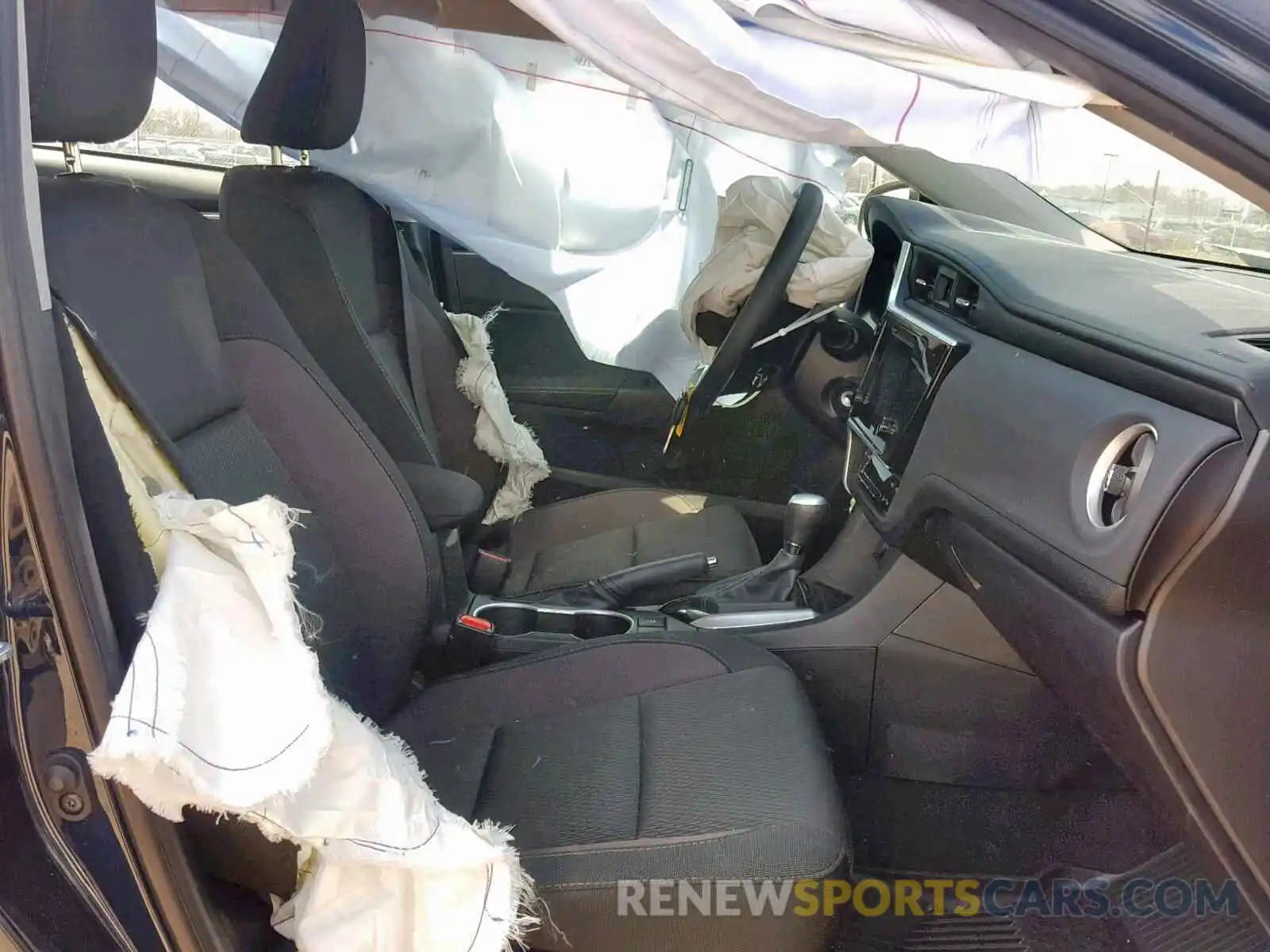 5 Photograph of a damaged car 2T1BURHE7KC130707 TOYOTA COROLLA 2019