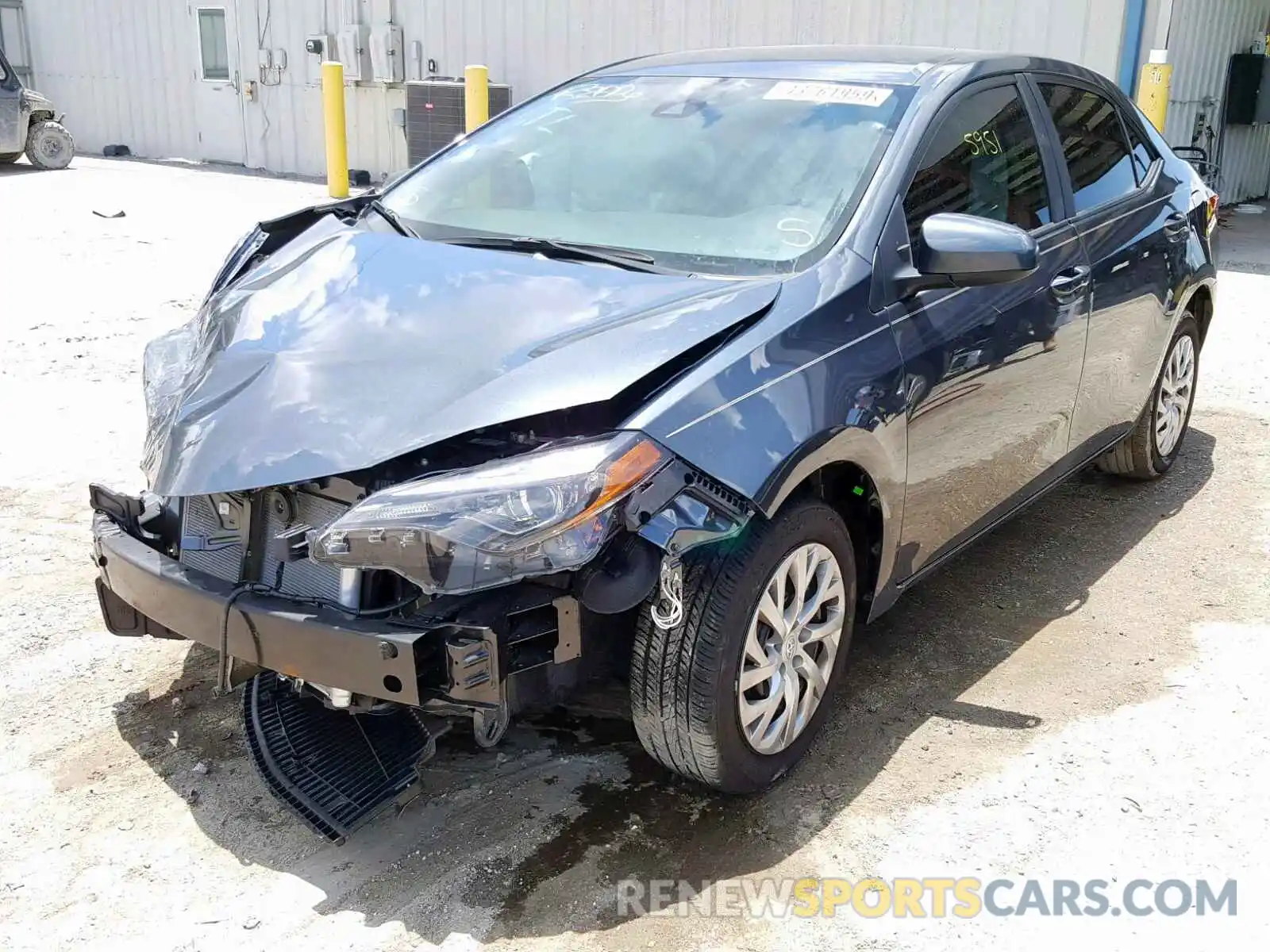 2 Photograph of a damaged car 2T1BURHE7KC131422 TOYOTA COROLLA 2019