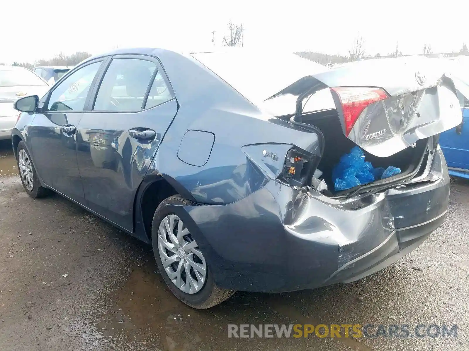 3 Photograph of a damaged car 2T1BURHE7KC131453 TOYOTA COROLLA 2019