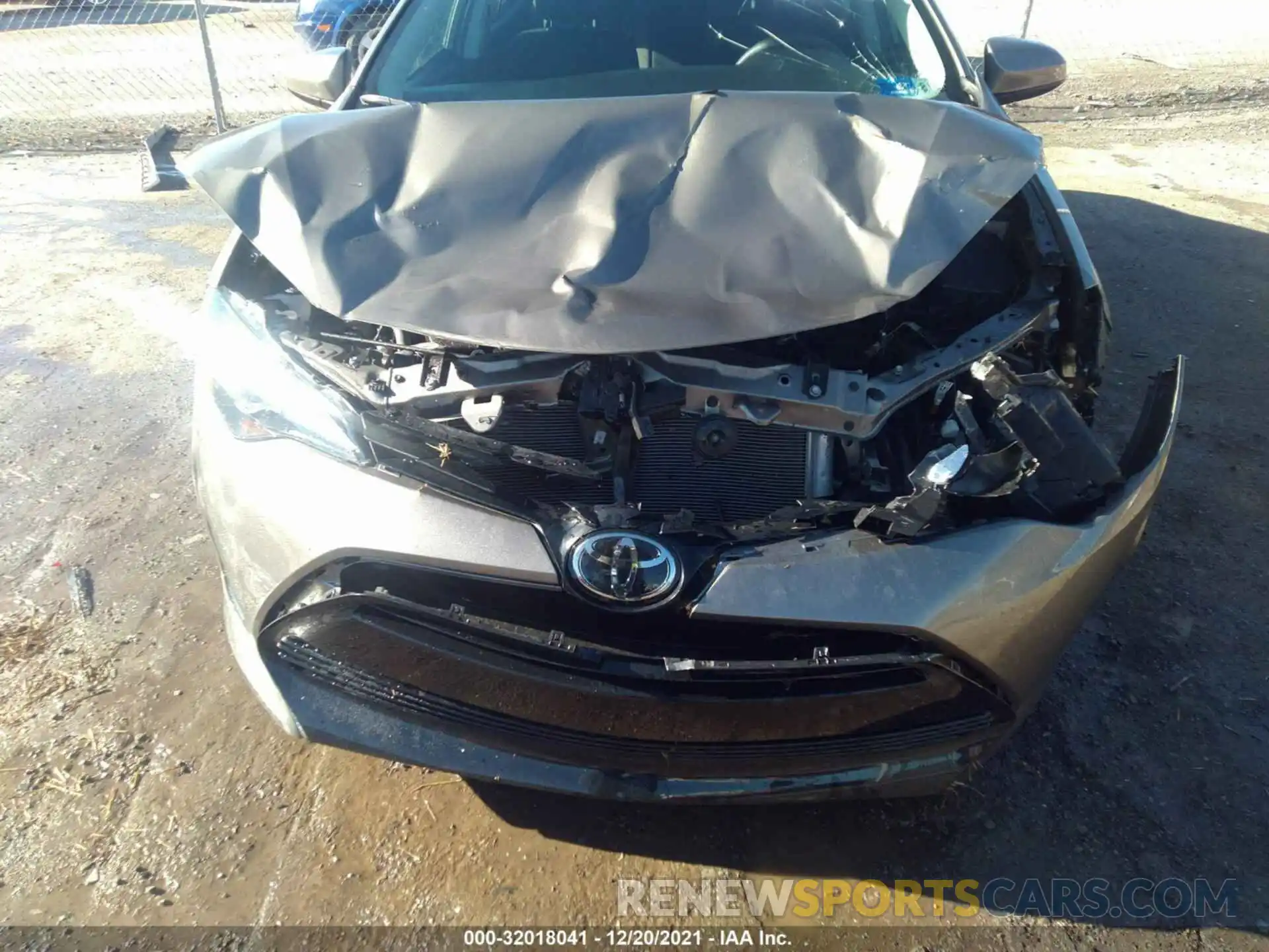 6 Photograph of a damaged car 2T1BURHE7KC131677 TOYOTA COROLLA 2019