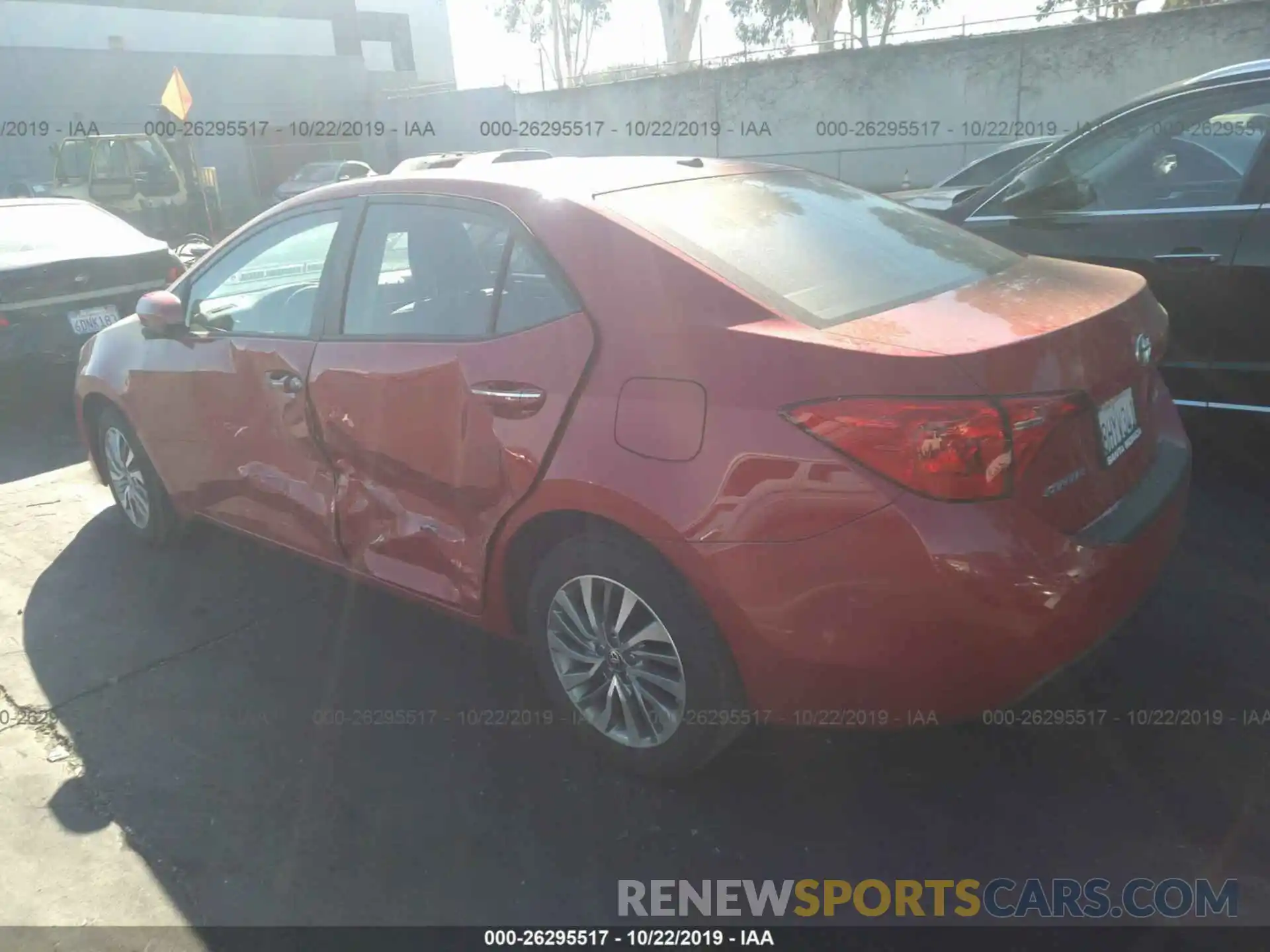 3 Photograph of a damaged car 2T1BURHE7KC131727 TOYOTA COROLLA 2019