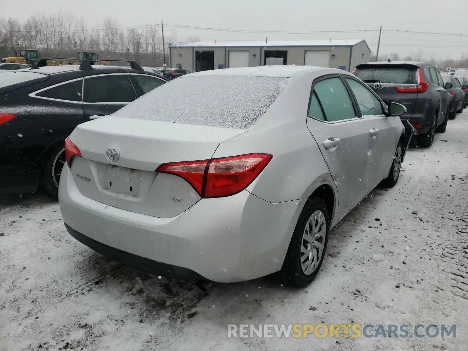 4 Photograph of a damaged car 2T1BURHE7KC132084 TOYOTA COROLLA 2019