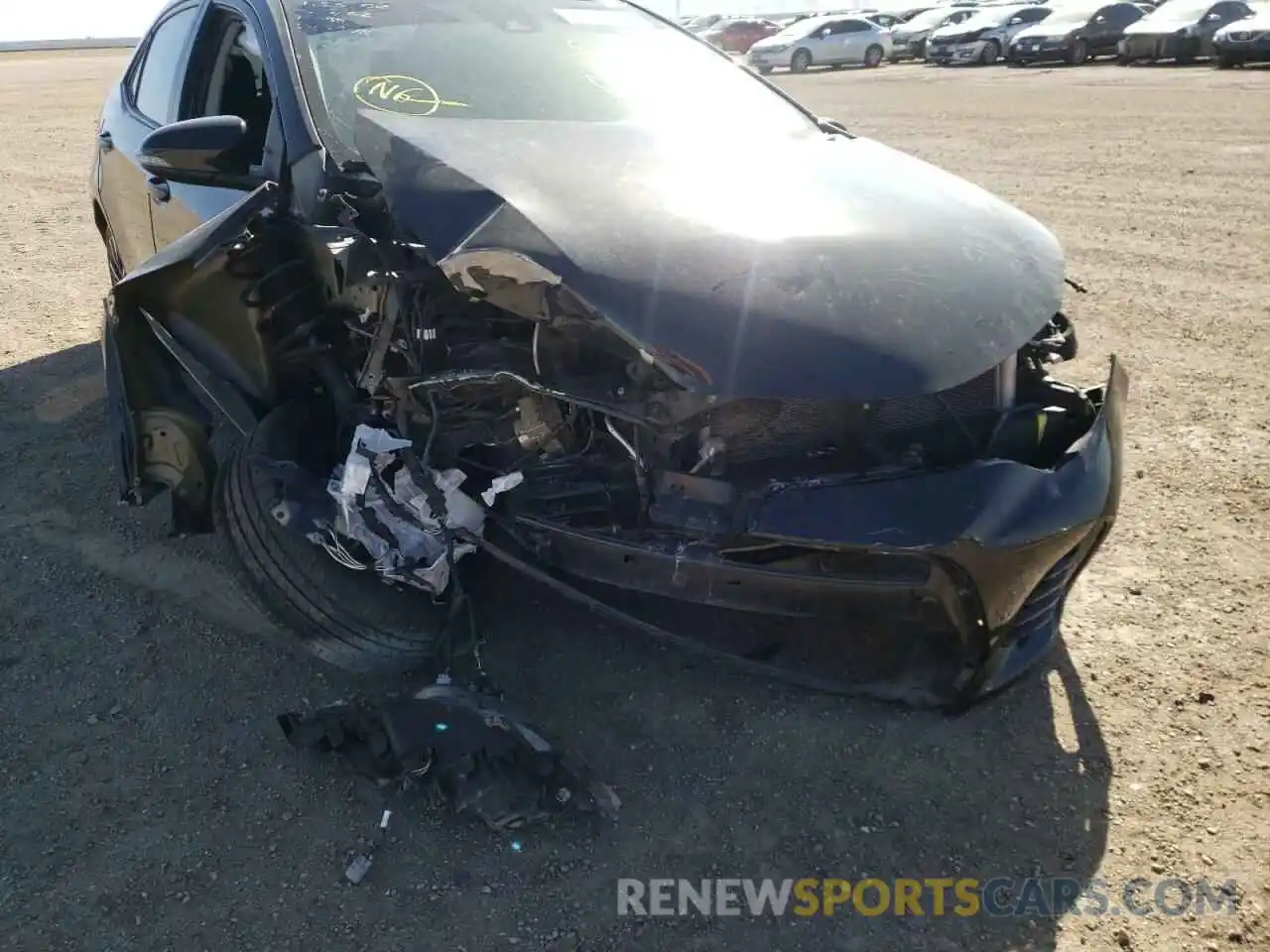 9 Photograph of a damaged car 2T1BURHE7KC132327 TOYOTA COROLLA 2019