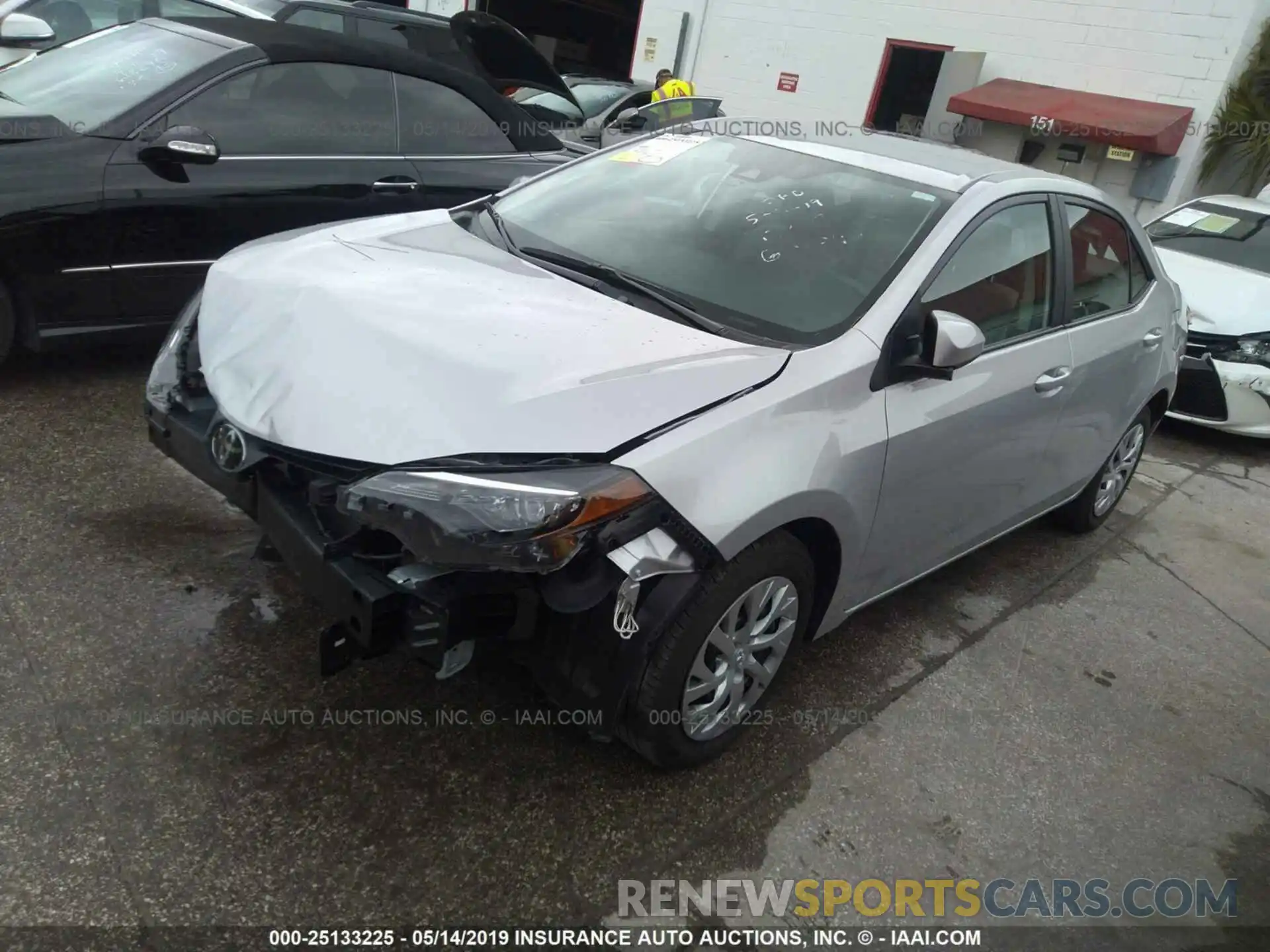 2 Photograph of a damaged car 2T1BURHE7KC132845 TOYOTA COROLLA 2019