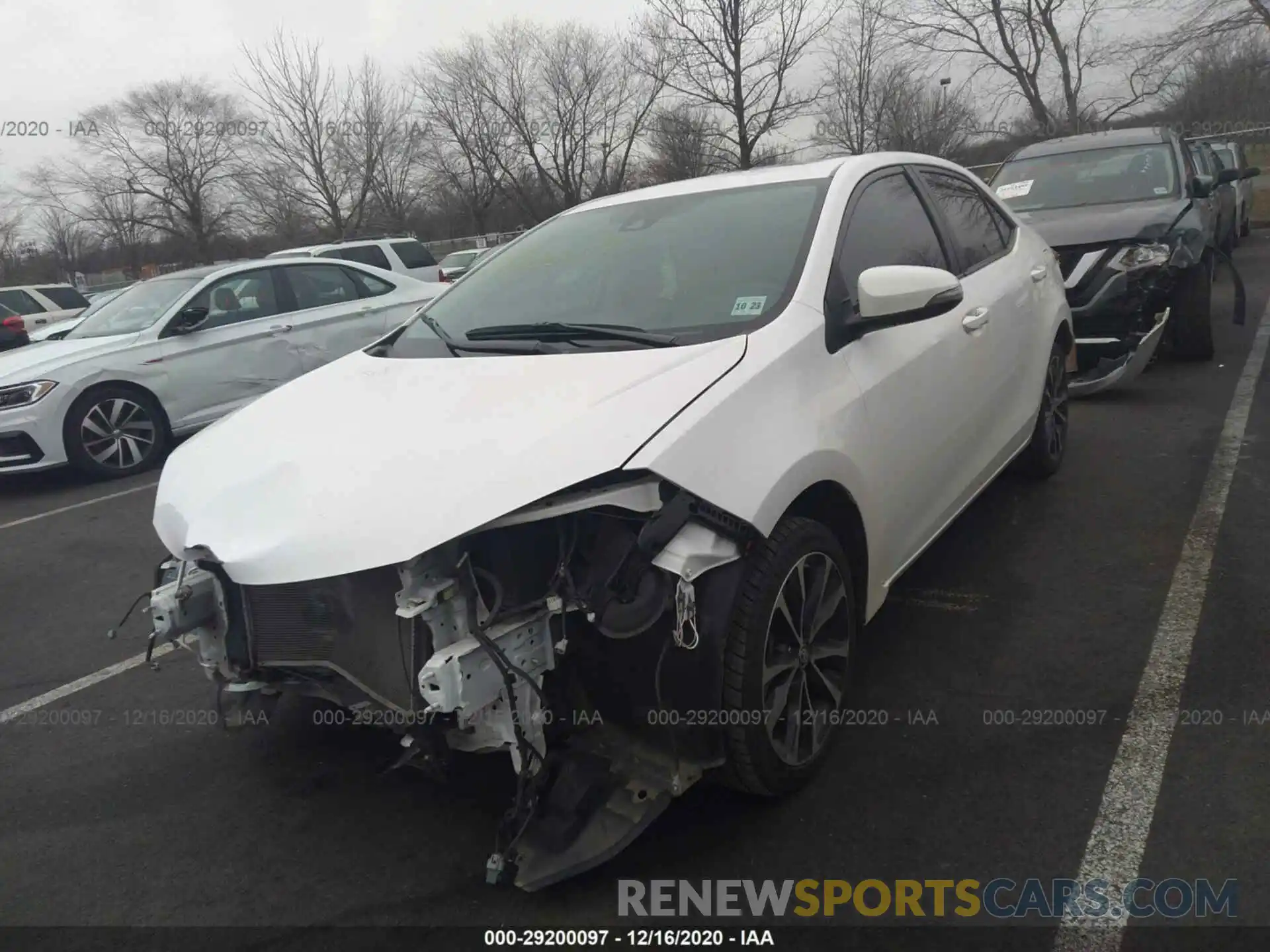 2 Photograph of a damaged car 2T1BURHE7KC135082 TOYOTA COROLLA 2019