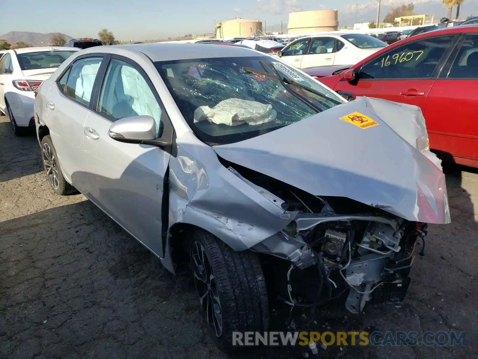 1 Photograph of a damaged car 2T1BURHE7KC135454 TOYOTA COROLLA 2019