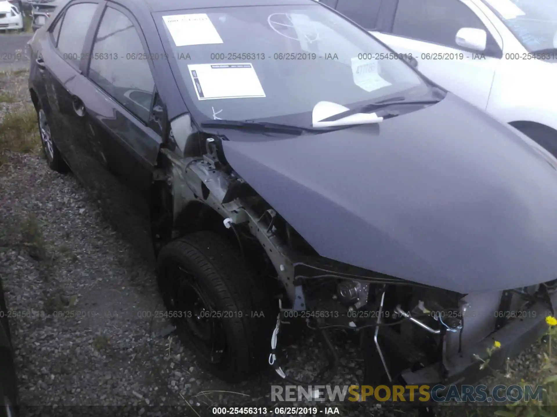 6 Photograph of a damaged car 2T1BURHE7KC135583 TOYOTA COROLLA 2019