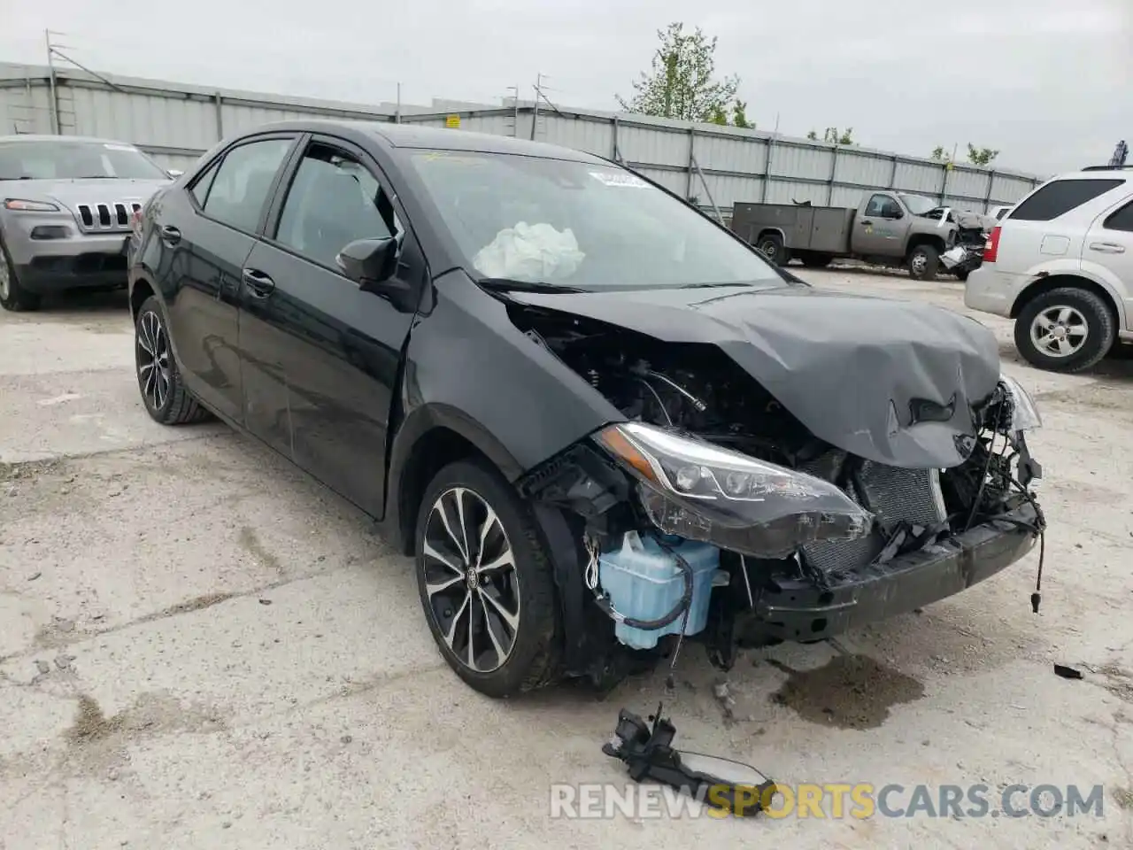 1 Photograph of a damaged car 2T1BURHE7KC136412 TOYOTA COROLLA 2019