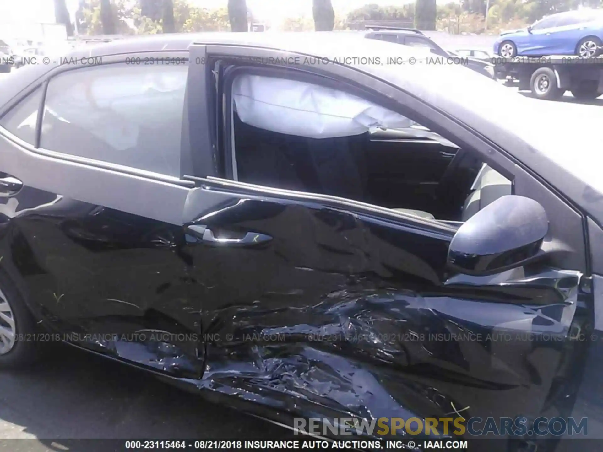 6 Photograph of a damaged car 2T1BURHE7KC137334 Toyota Corolla 2019