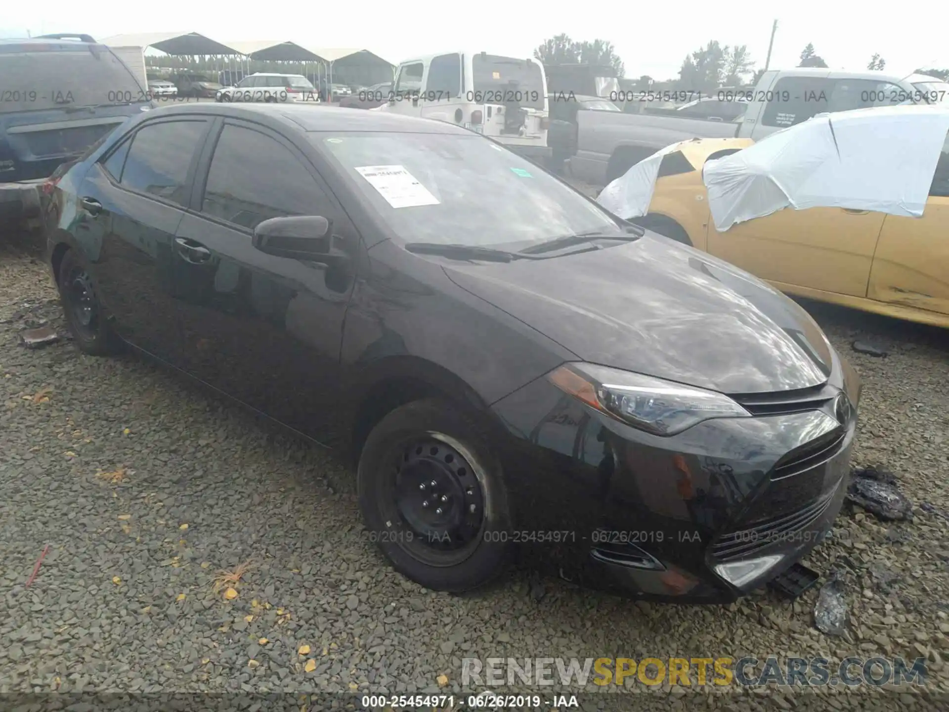 1 Photograph of a damaged car 2T1BURHE7KC138080 TOYOTA COROLLA 2019