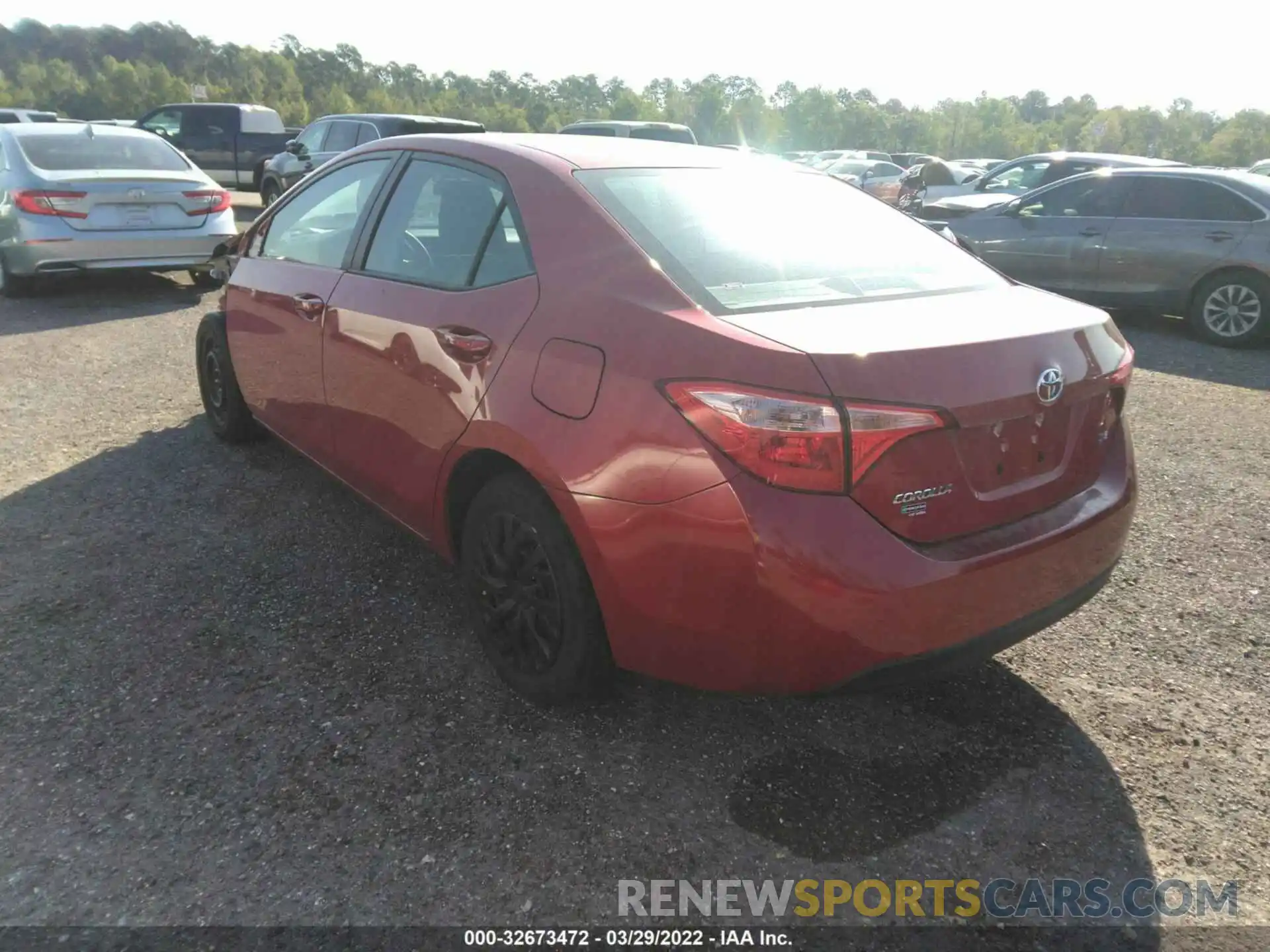 3 Photograph of a damaged car 2T1BURHE7KC138354 TOYOTA COROLLA 2019