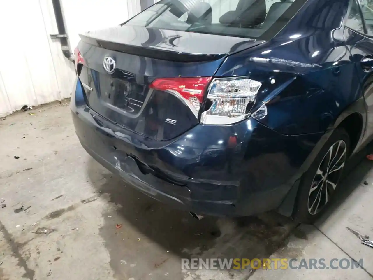 9 Photograph of a damaged car 2T1BURHE7KC138676 TOYOTA COROLLA 2019