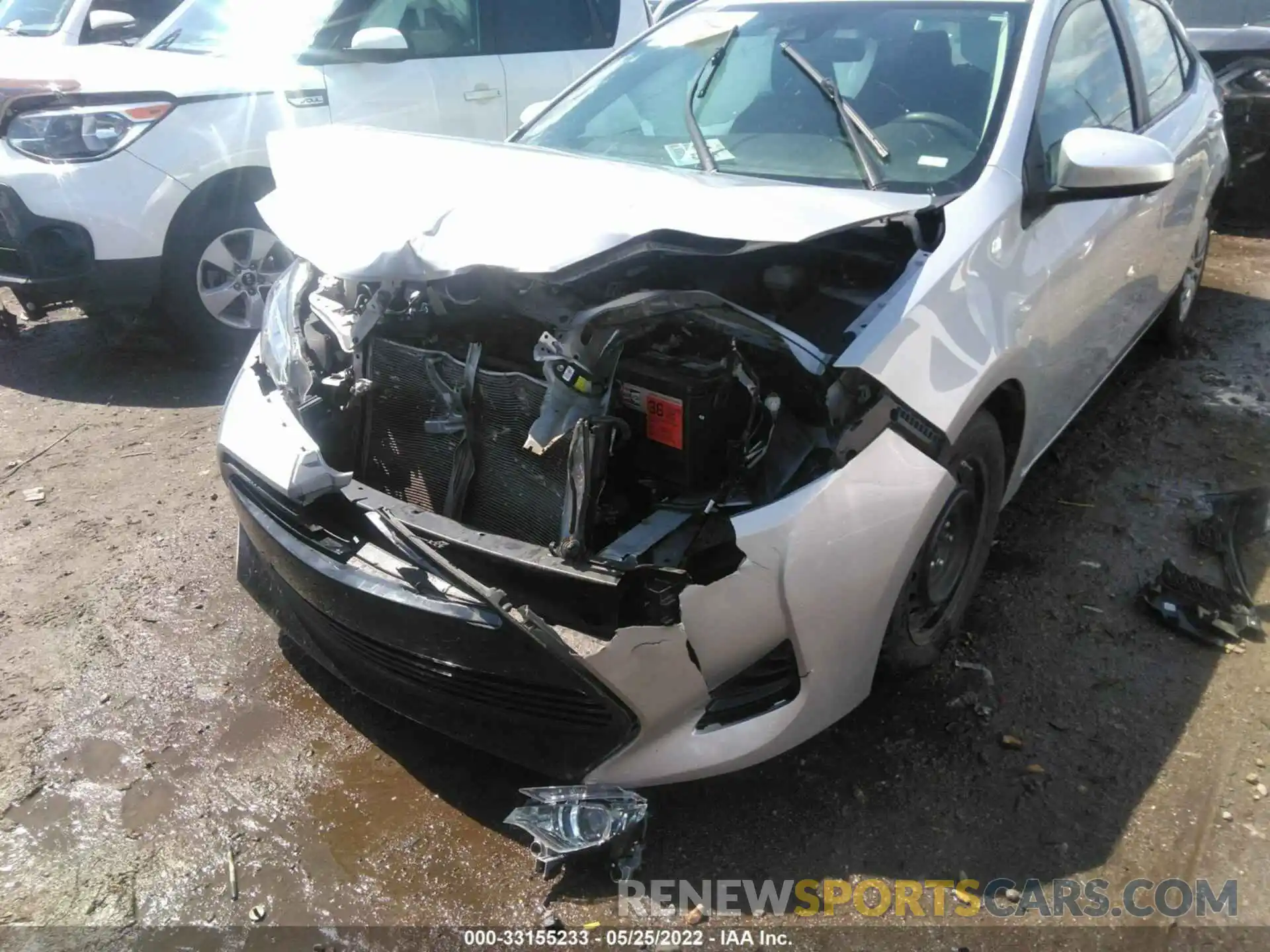 6 Photograph of a damaged car 2T1BURHE7KC138693 TOYOTA COROLLA 2019