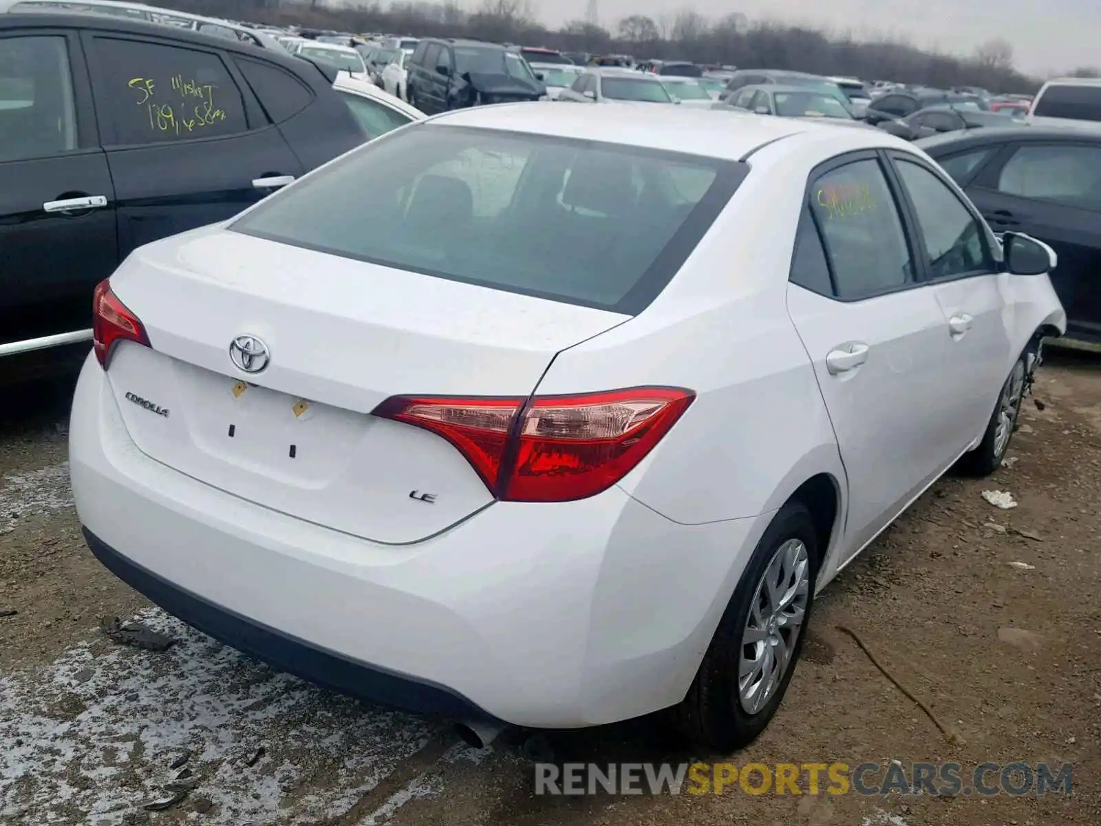 4 Photograph of a damaged car 2T1BURHE7KC139214 TOYOTA COROLLA 2019