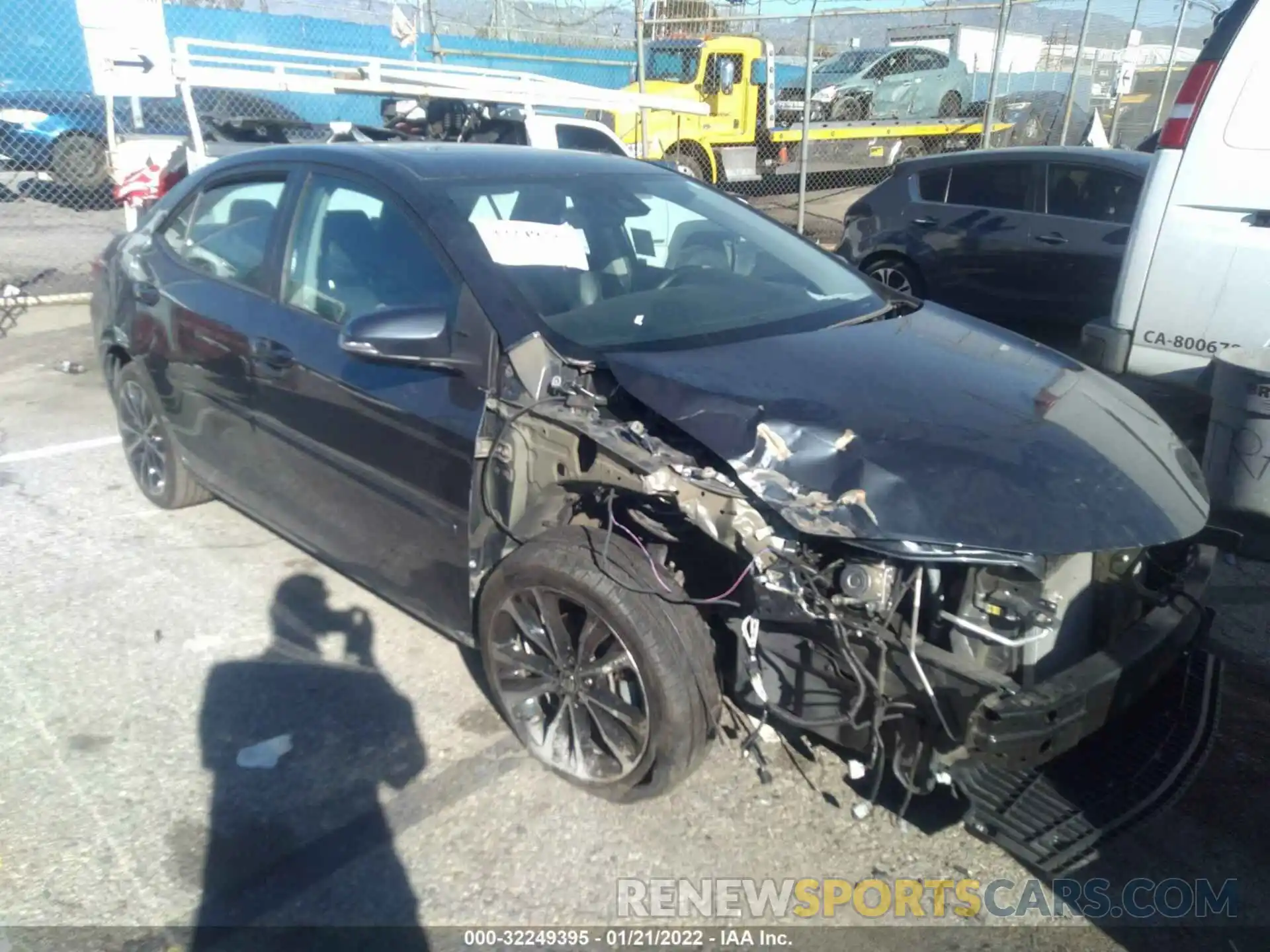 1 Photograph of a damaged car 2T1BURHE7KC139231 TOYOTA COROLLA 2019