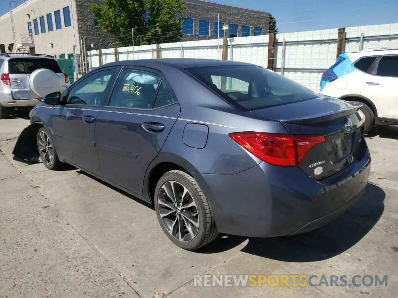 3 Photograph of a damaged car 2T1BURHE7KC139620 TOYOTA COROLLA 2019