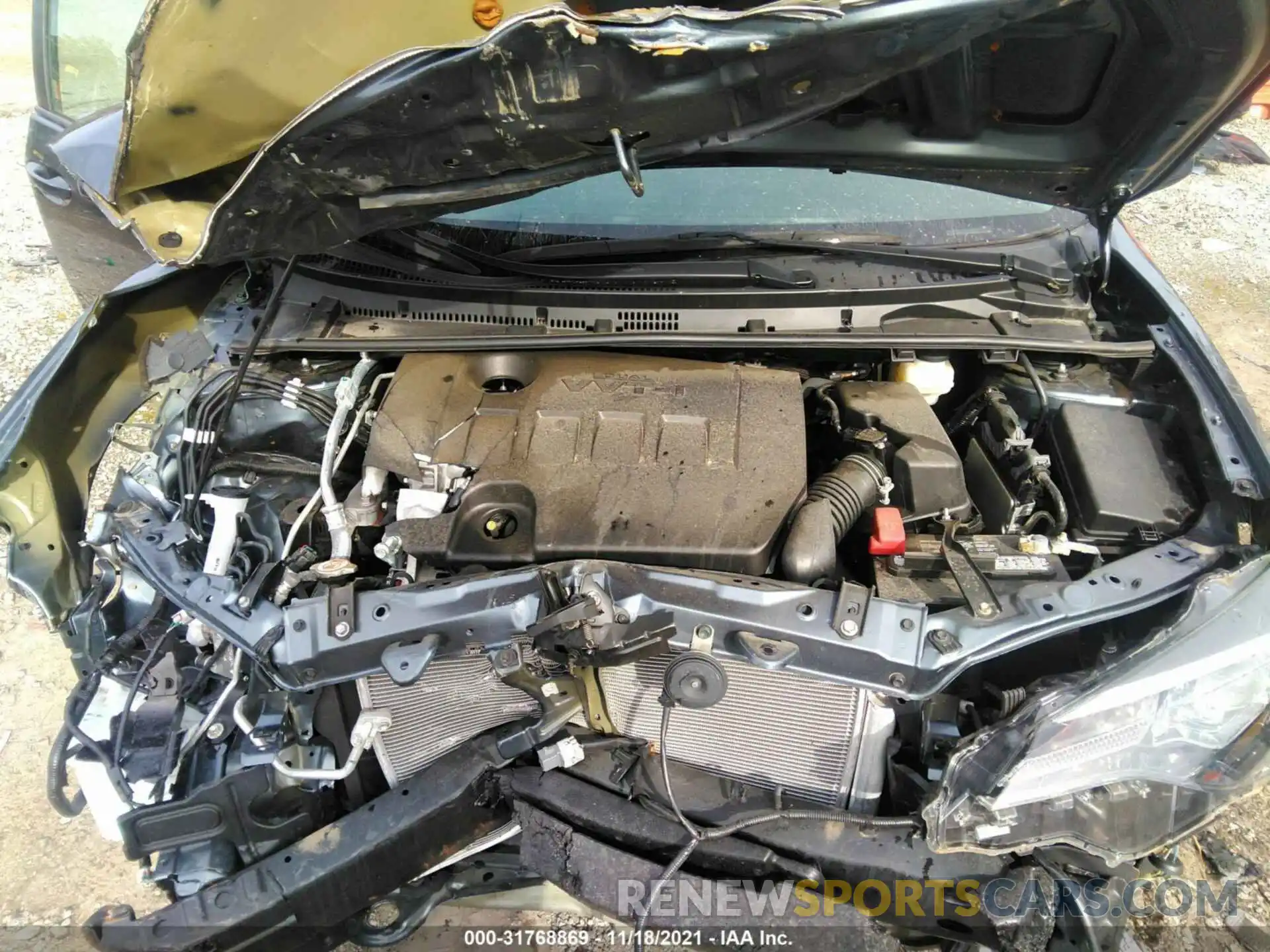 10 Photograph of a damaged car 2T1BURHE7KC139939 TOYOTA COROLLA 2019