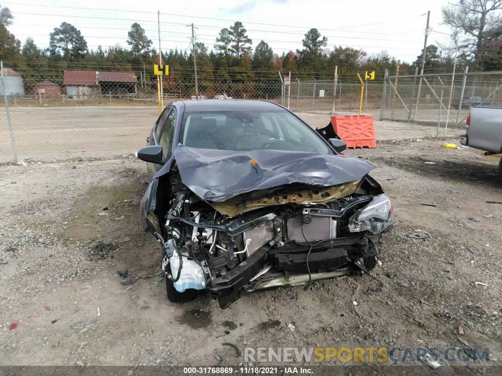 6 Photograph of a damaged car 2T1BURHE7KC139939 TOYOTA COROLLA 2019