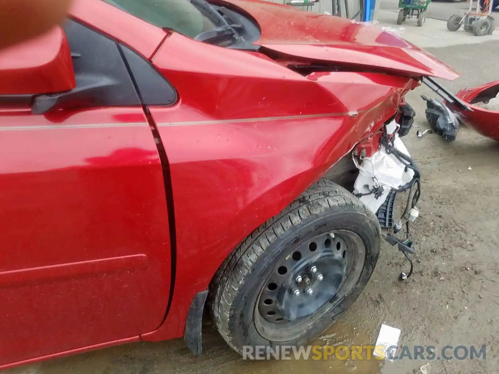 9 Фотография поврежденного автомобиля 2T1BURHE7KC141240 TOYOTA COROLLA 2019