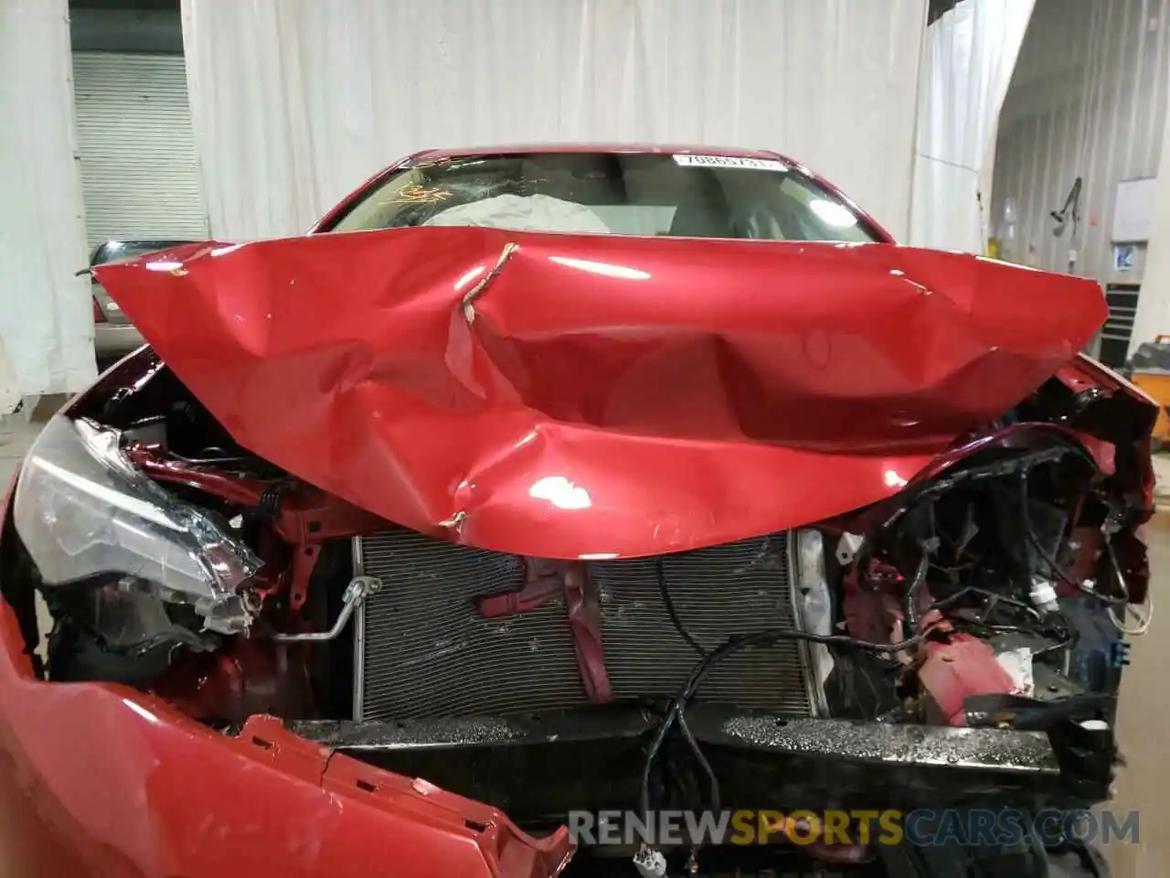 7 Photograph of a damaged car 2T1BURHE7KC142422 TOYOTA COROLLA 2019