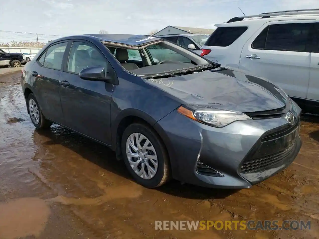 1 Photograph of a damaged car 2T1BURHE7KC142579 TOYOTA COROLLA 2019