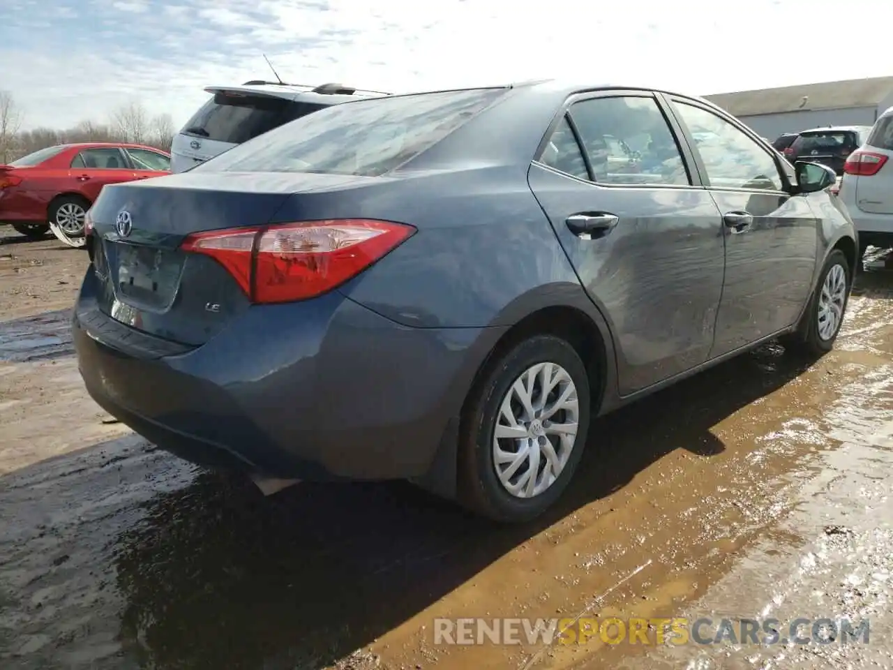 4 Photograph of a damaged car 2T1BURHE7KC142579 TOYOTA COROLLA 2019