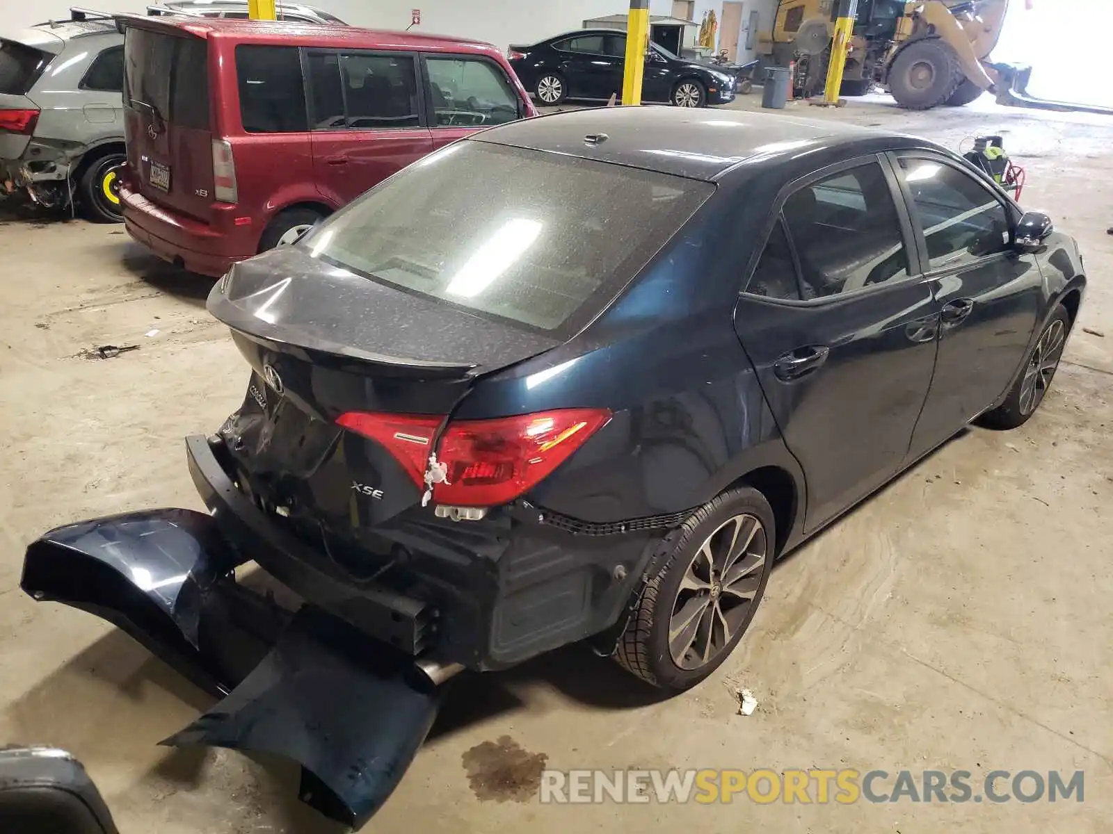 4 Photograph of a damaged car 2T1BURHE7KC143120 TOYOTA COROLLA 2019