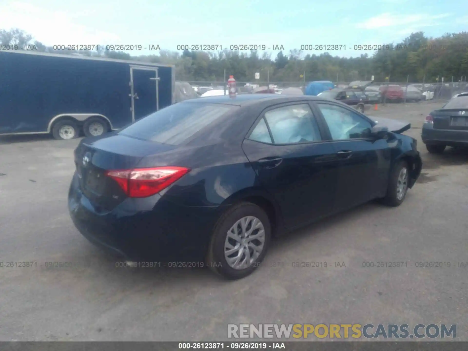 4 Photograph of a damaged car 2T1BURHE7KC143540 TOYOTA COROLLA 2019