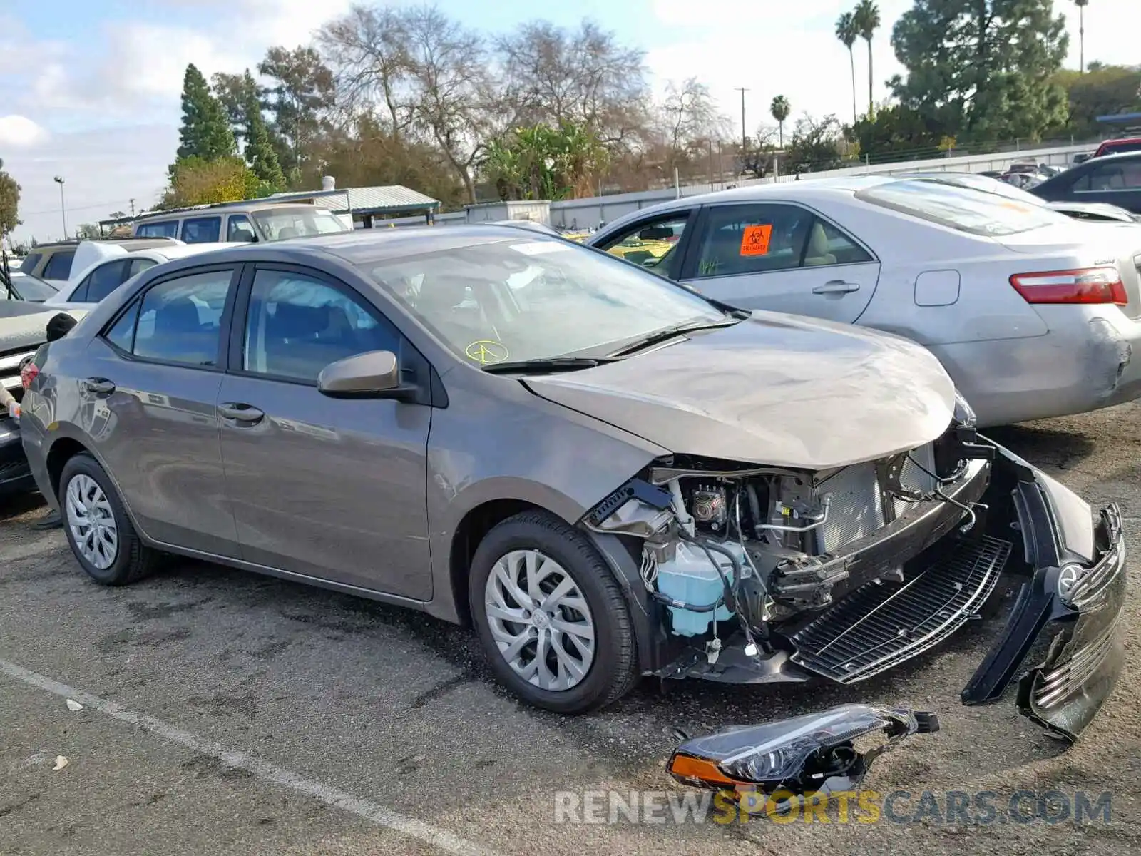 1 Photograph of a damaged car 2T1BURHE7KC144090 TOYOTA COROLLA 2019