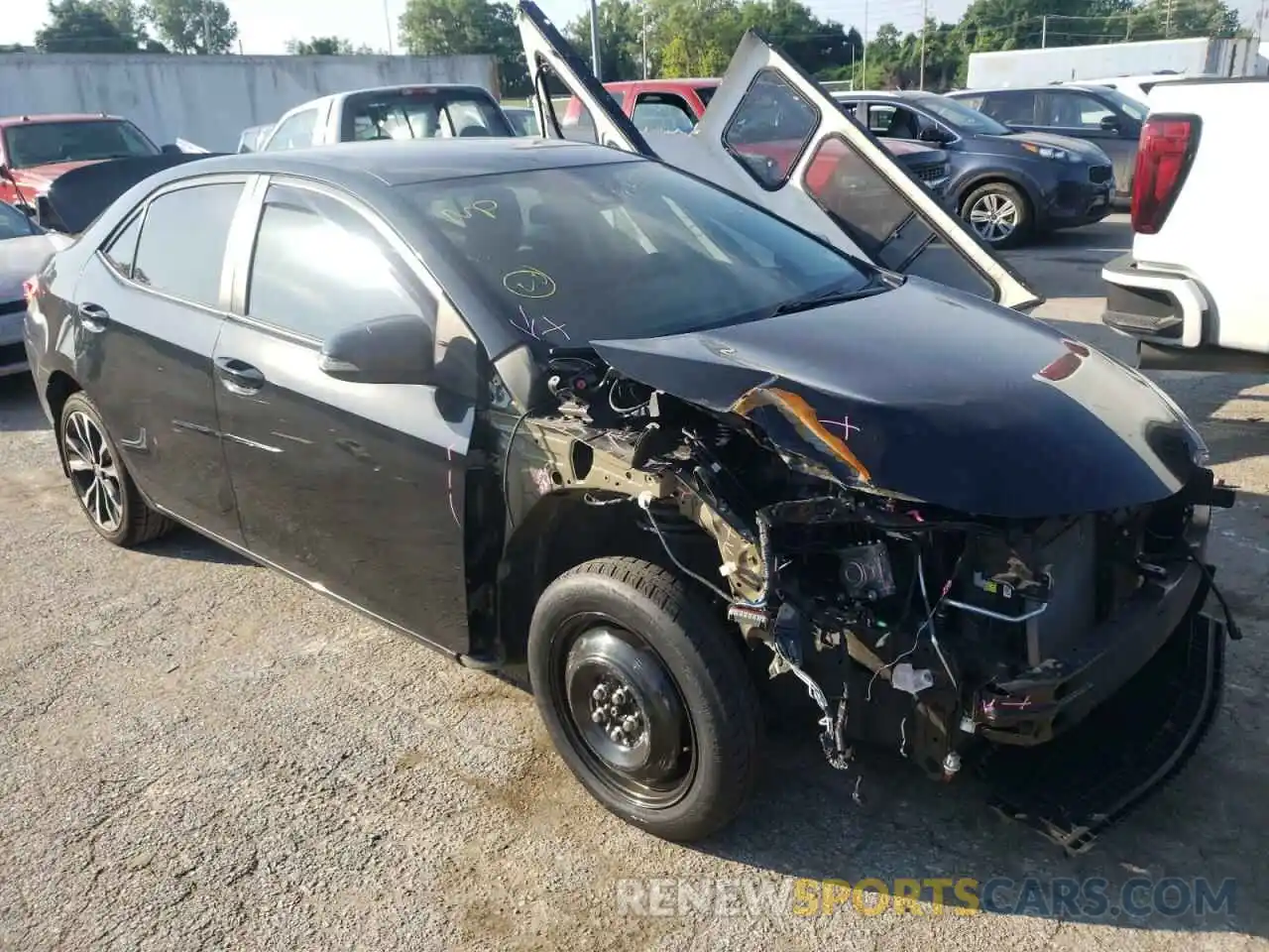 1 Photograph of a damaged car 2T1BURHE7KC144400 TOYOTA COROLLA 2019