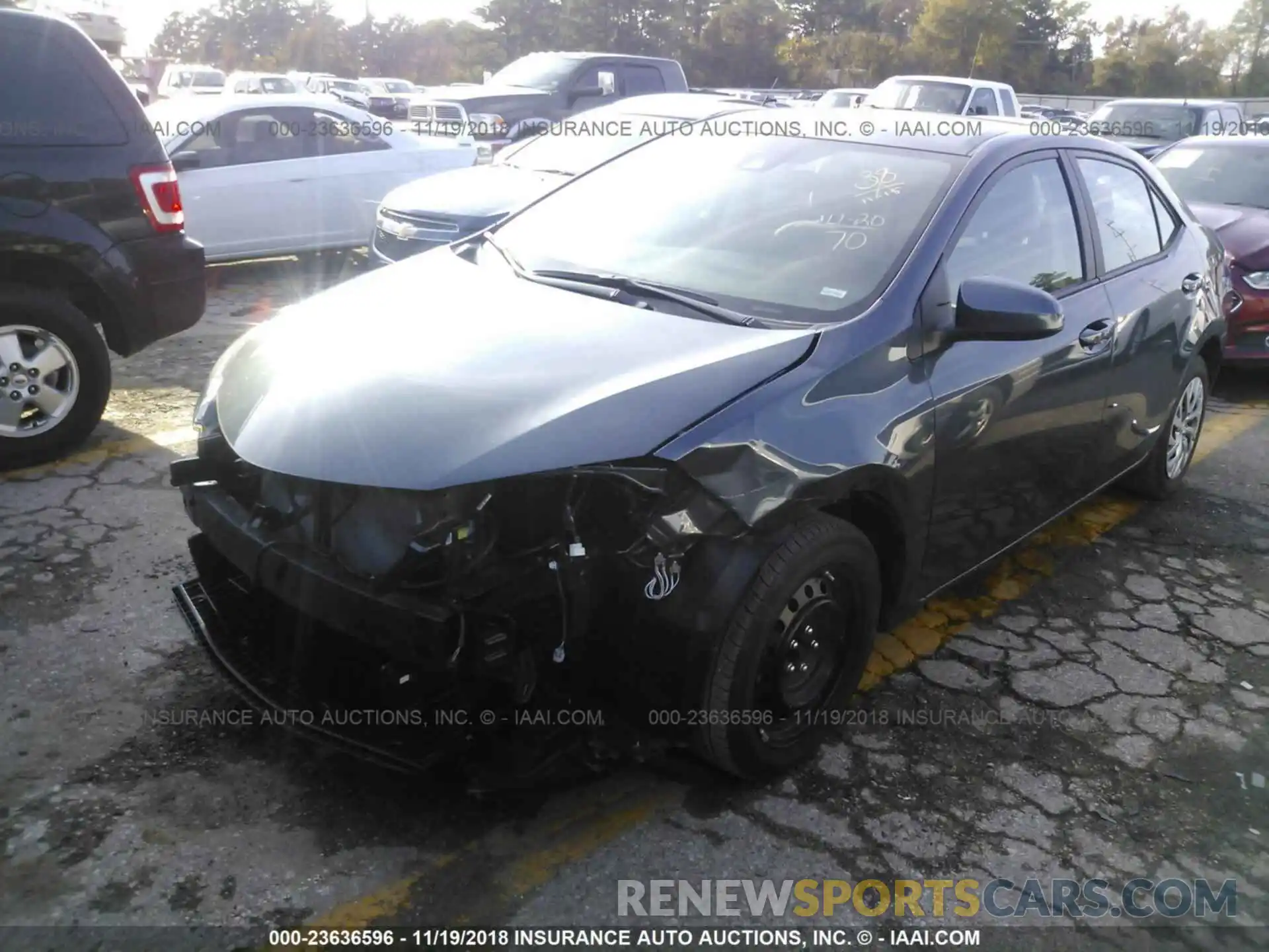 2 Photograph of a damaged car 2T1BURHE7KC144431 Toyota Corolla 2019