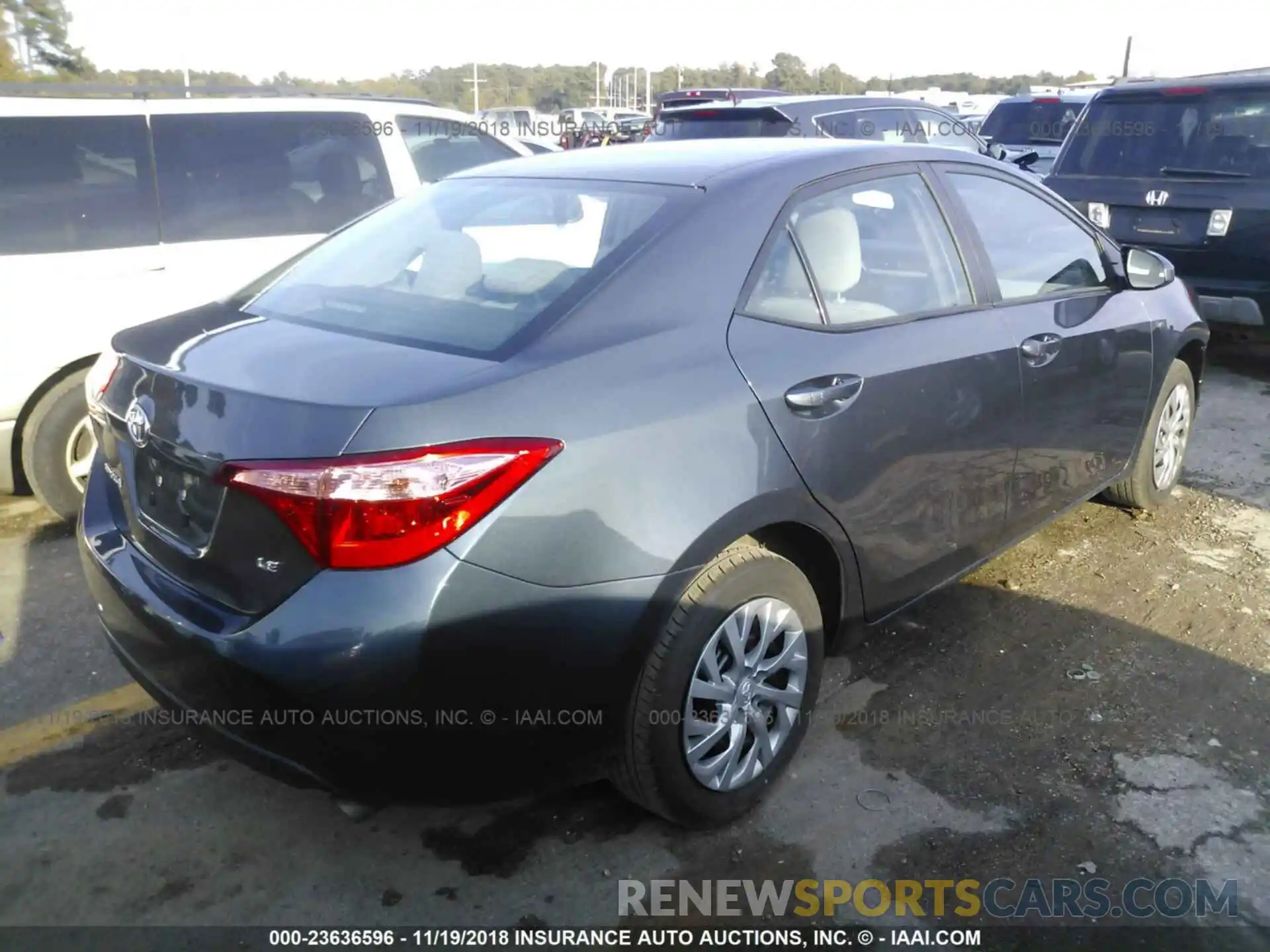 4 Photograph of a damaged car 2T1BURHE7KC144431 Toyota Corolla 2019