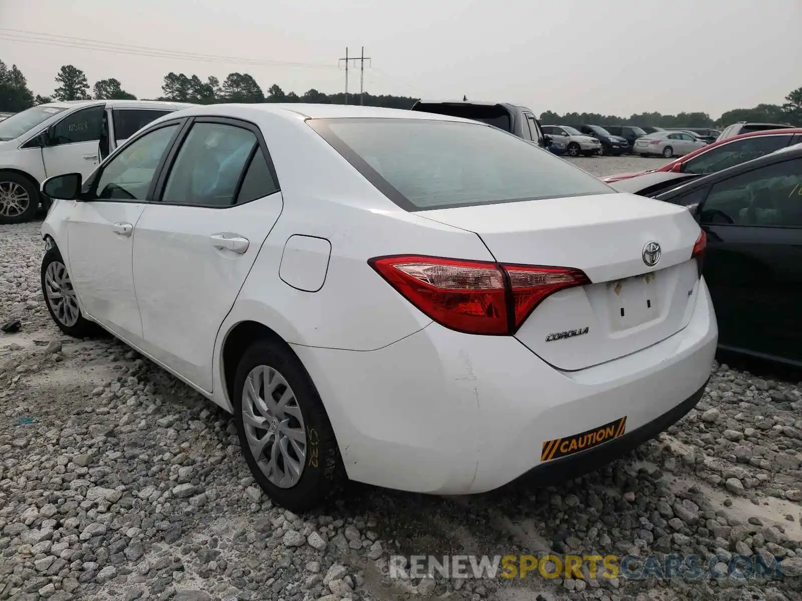 3 Photograph of a damaged car 2T1BURHE7KC145496 TOYOTA COROLLA 2019