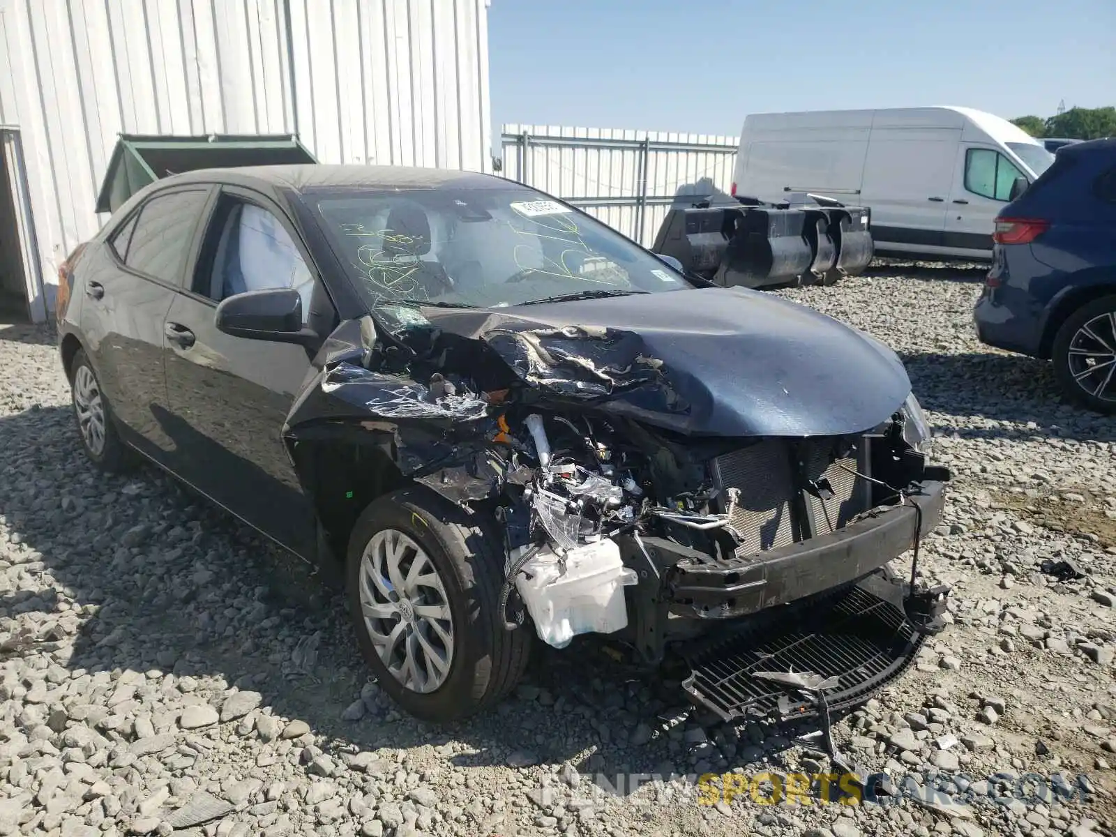 1 Photograph of a damaged car 2T1BURHE7KC147667 TOYOTA COROLLA 2019