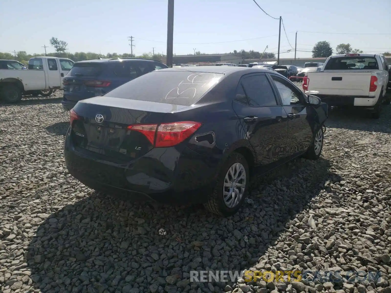 4 Photograph of a damaged car 2T1BURHE7KC147667 TOYOTA COROLLA 2019