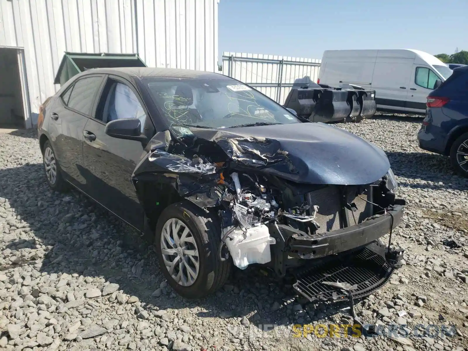 9 Photograph of a damaged car 2T1BURHE7KC147667 TOYOTA COROLLA 2019