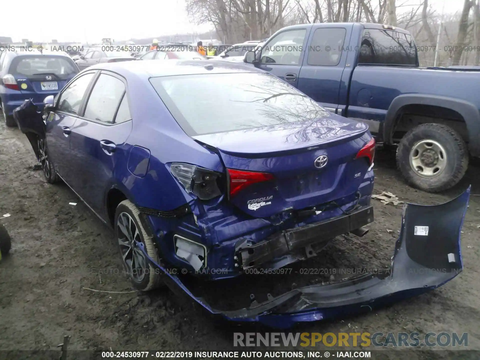 3 Photograph of a damaged car 2T1BURHE7KC150102 TOYOTA COROLLA 2019