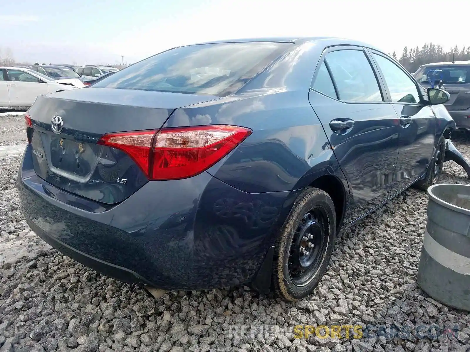 4 Photograph of a damaged car 2T1BURHE7KC150455 TOYOTA COROLLA 2019