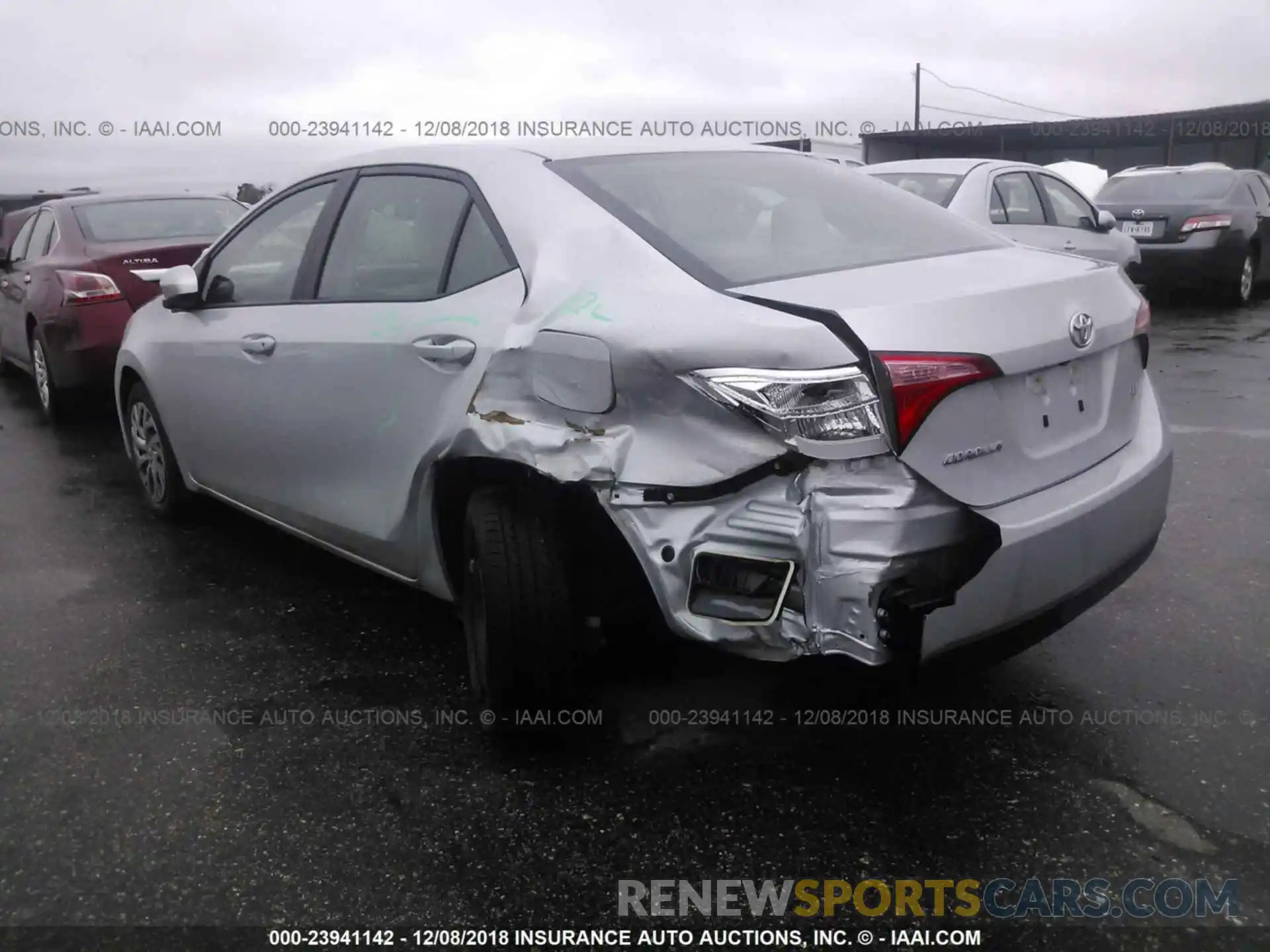 3 Photograph of a damaged car 2T1BURHE7KC151377 TOYOTA COROLLA 2019