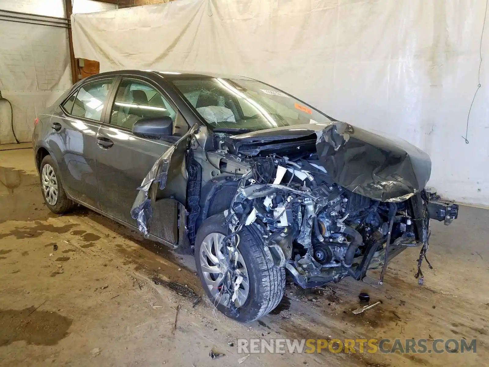 1 Photograph of a damaged car 2T1BURHE7KC152545 TOYOTA COROLLA 2019