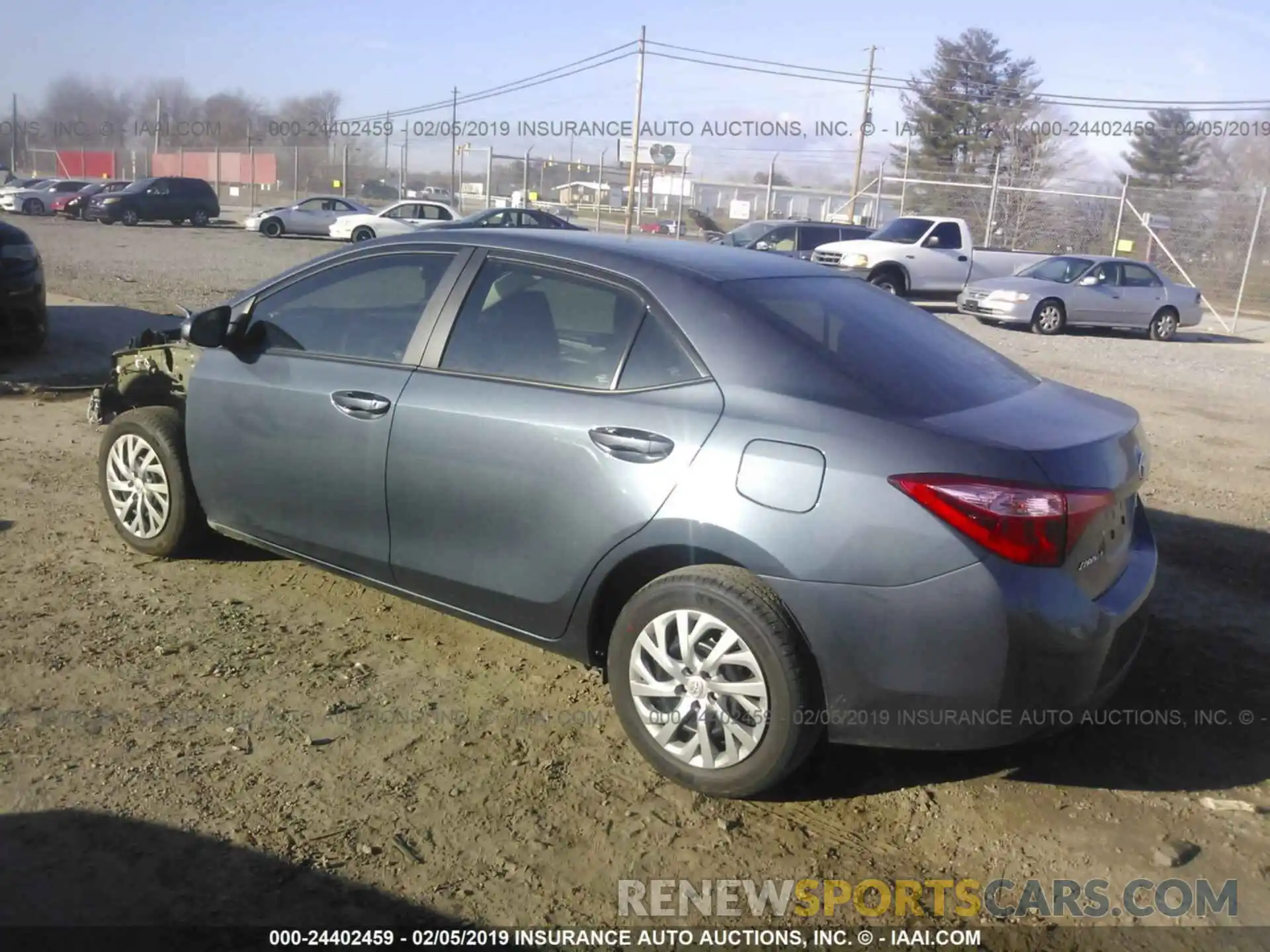 3 Photograph of a damaged car 2T1BURHE7KC152884 TOYOTA COROLLA 2019