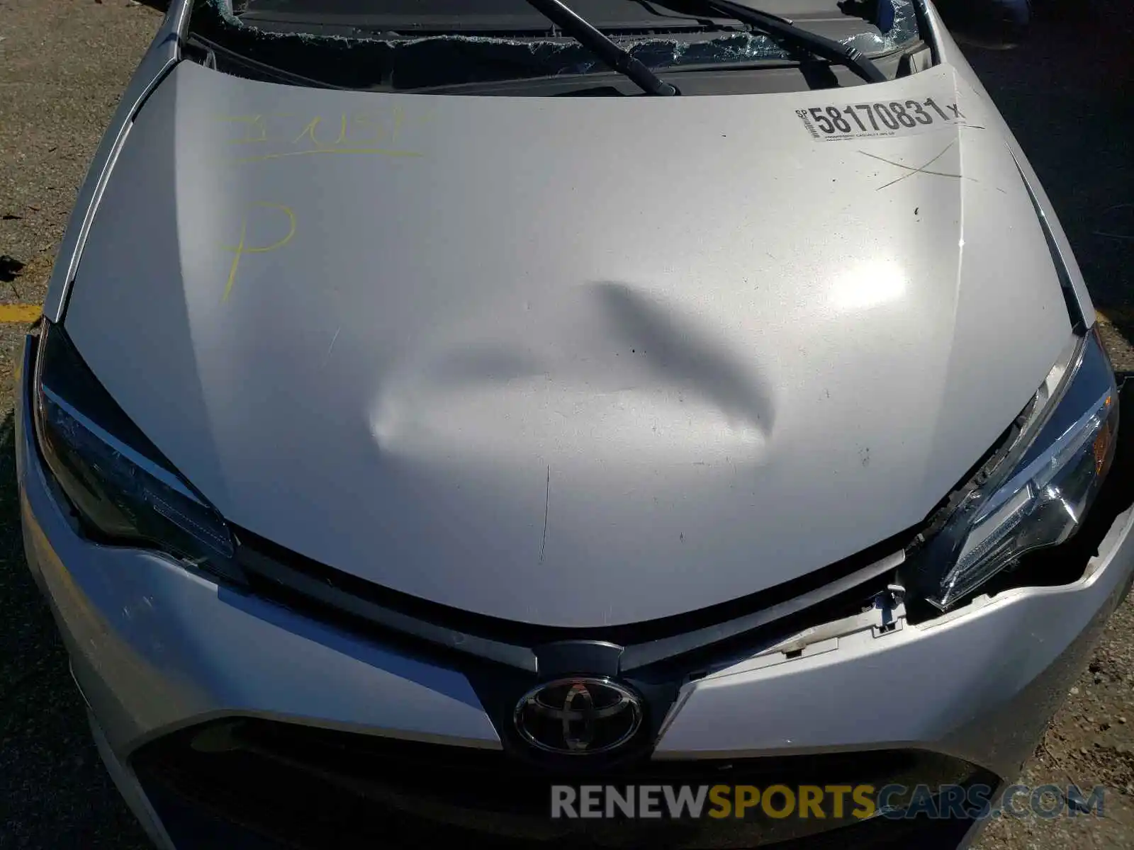 7 Photograph of a damaged car 2T1BURHE7KC153887 TOYOTA COROLLA 2019