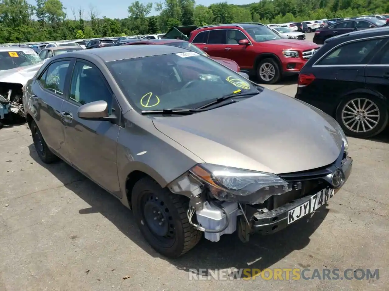 1 Photograph of a damaged car 2T1BURHE7KC153923 TOYOTA COROLLA 2019